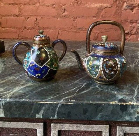Antique Japanese cloisonnÃ© teapots lot of 2 possibly Meiji period (1 of 4)
