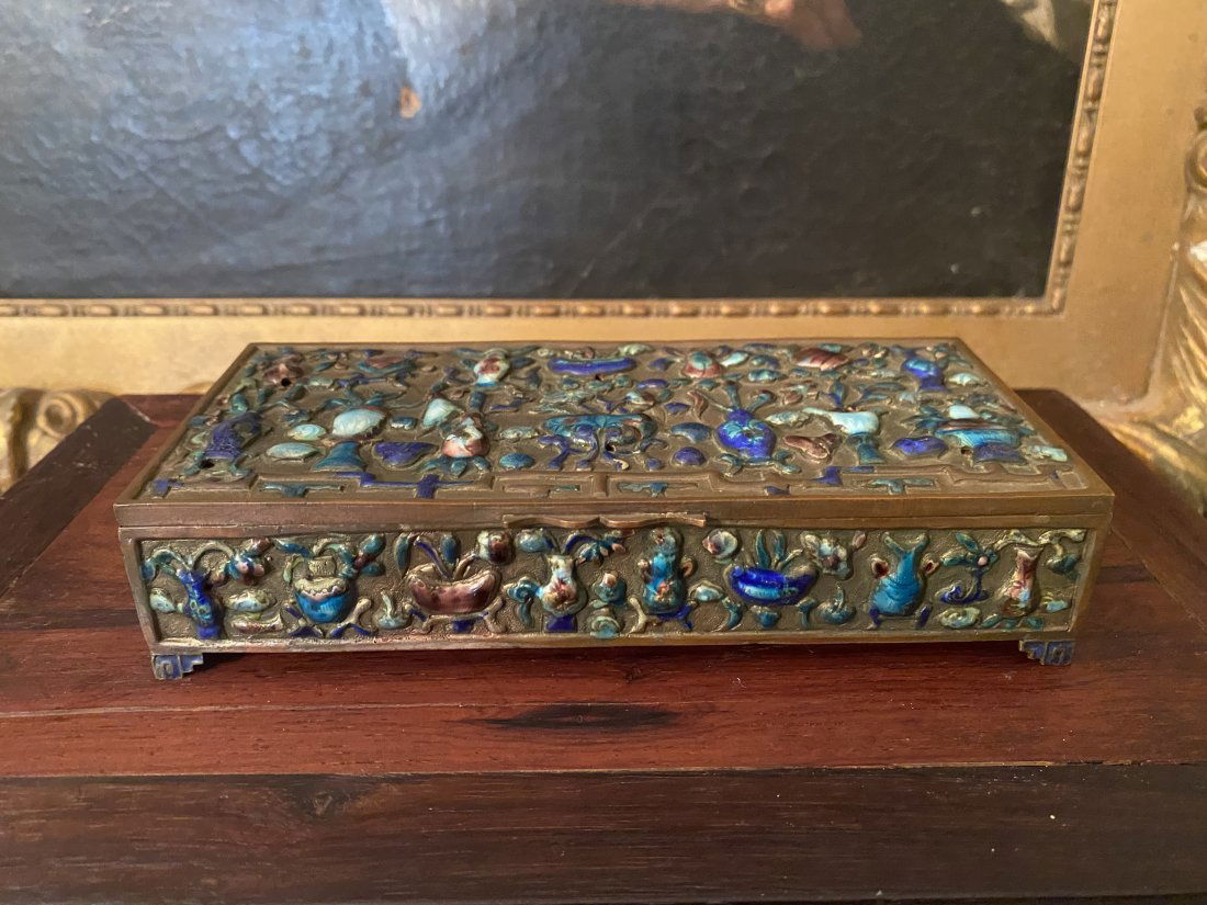 Antique chinese enamel Box (1 of 3)