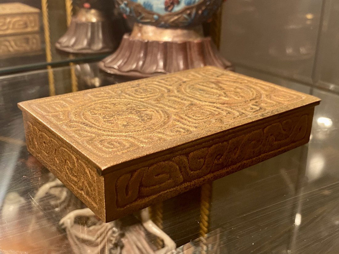 Antique Dore Gilt Bronze Tiffany Studios zodiac box (1 of 5)