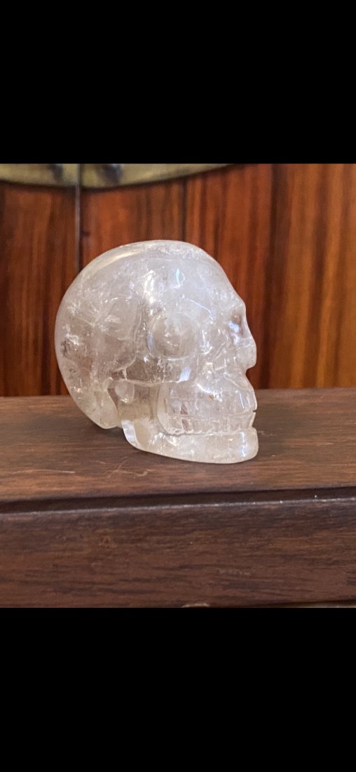 Very finely carved Rock Crystal skull Pre-Colombian? (1 of 3)