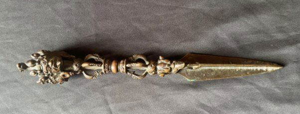 Rare 18th century or earlier Qing Dynasty Tibetan Dagger (1 of 4)