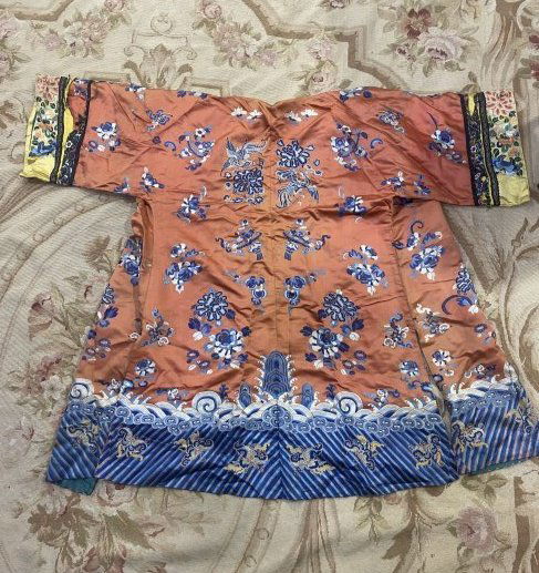 Fine Chinese Qing Dynasty court robe (1 of 10)