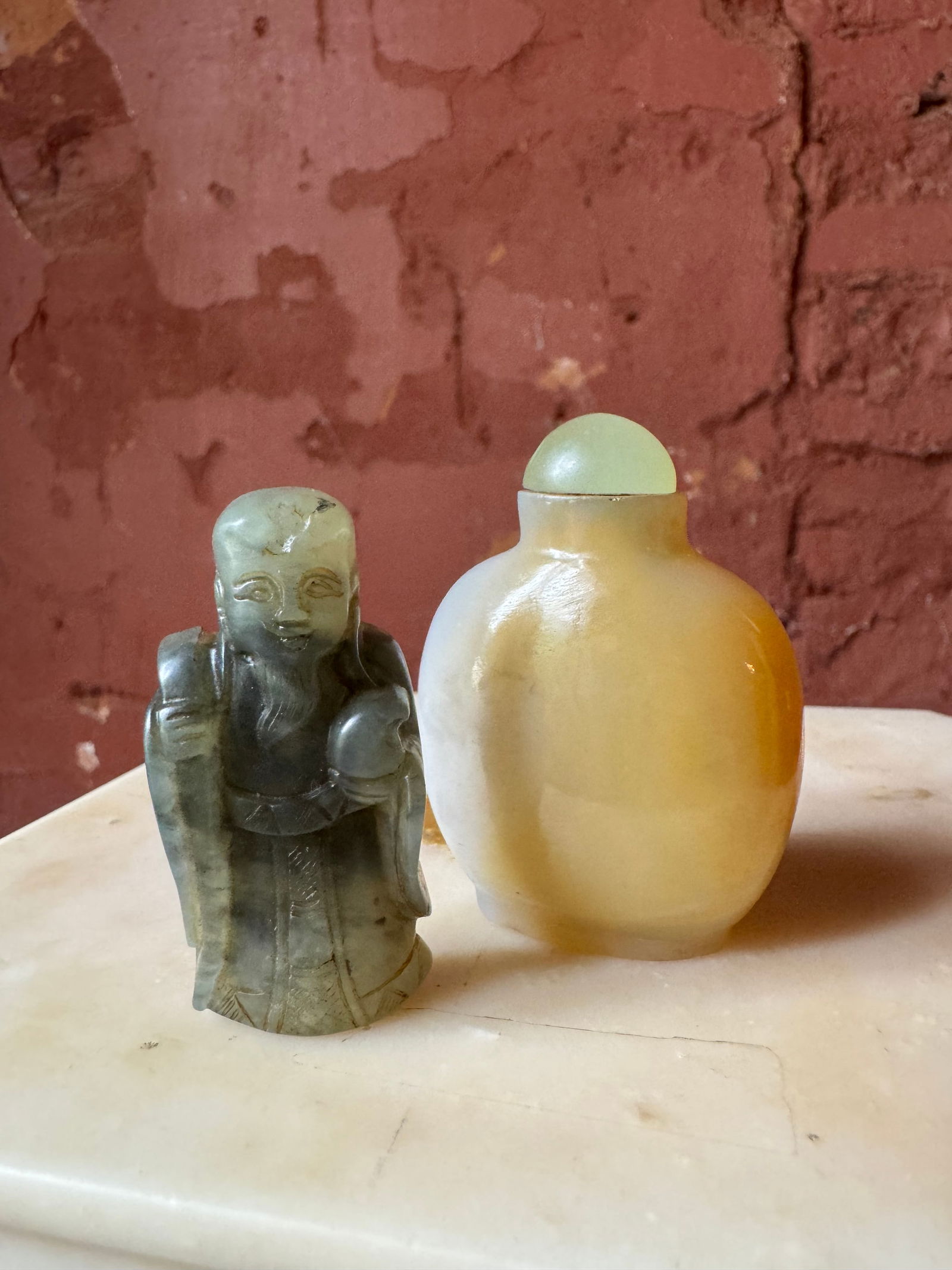 Antique Chinese Jade and agate snuff bottle group Qing dynasty (1 of 2)