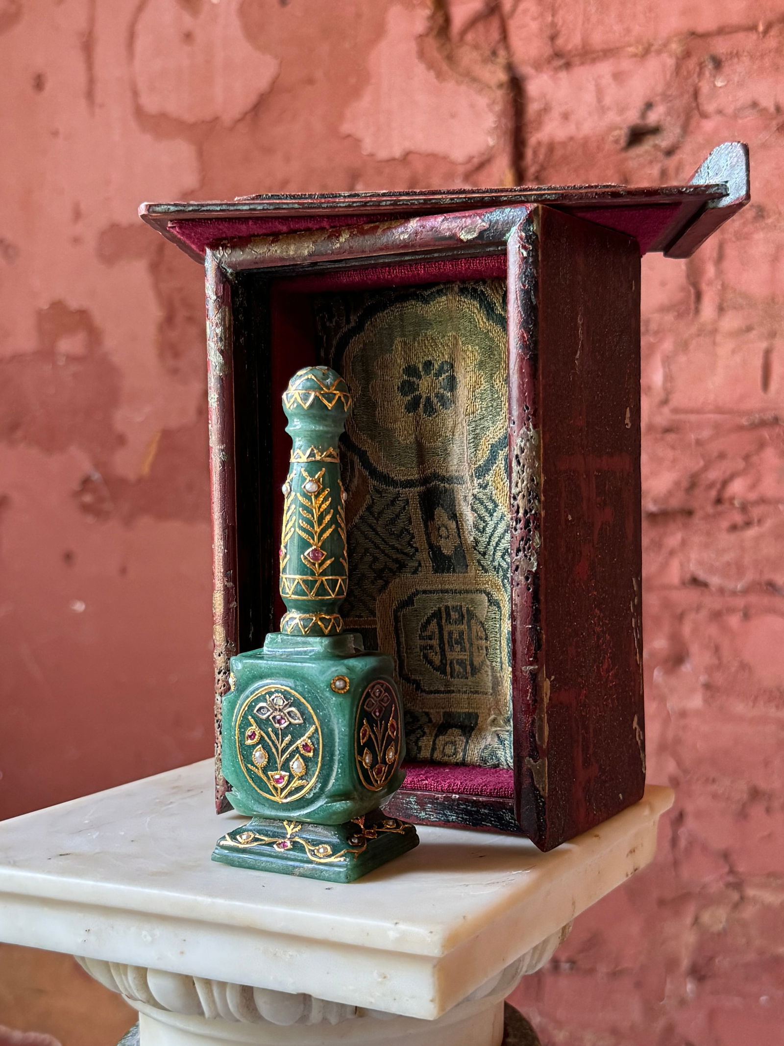 Very Rare Mughal India Gem set Rose water sprinkler (1 of 7)