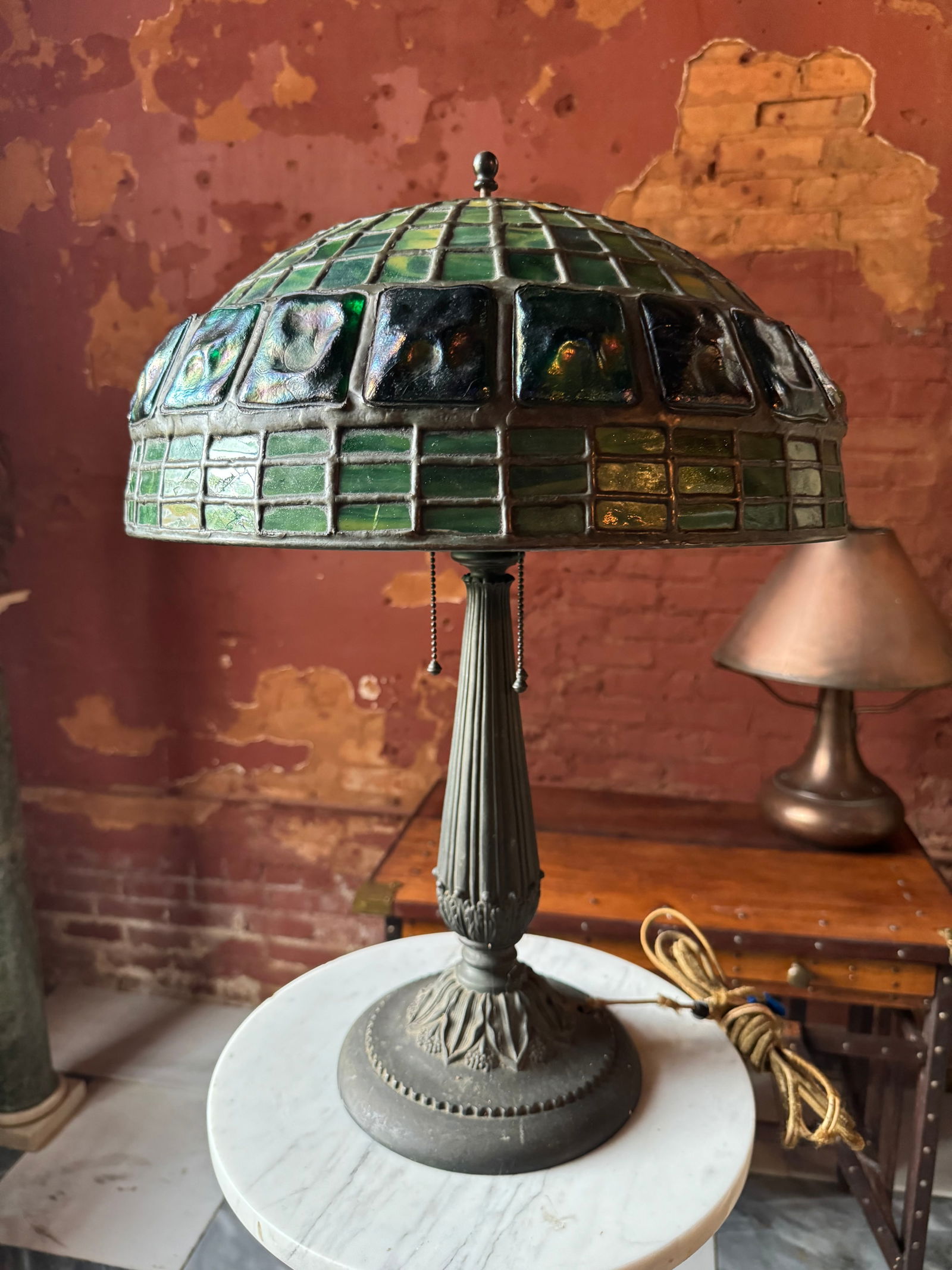 Fine Arts and Crafts Tiffany Studios Lamp (1 of 11)