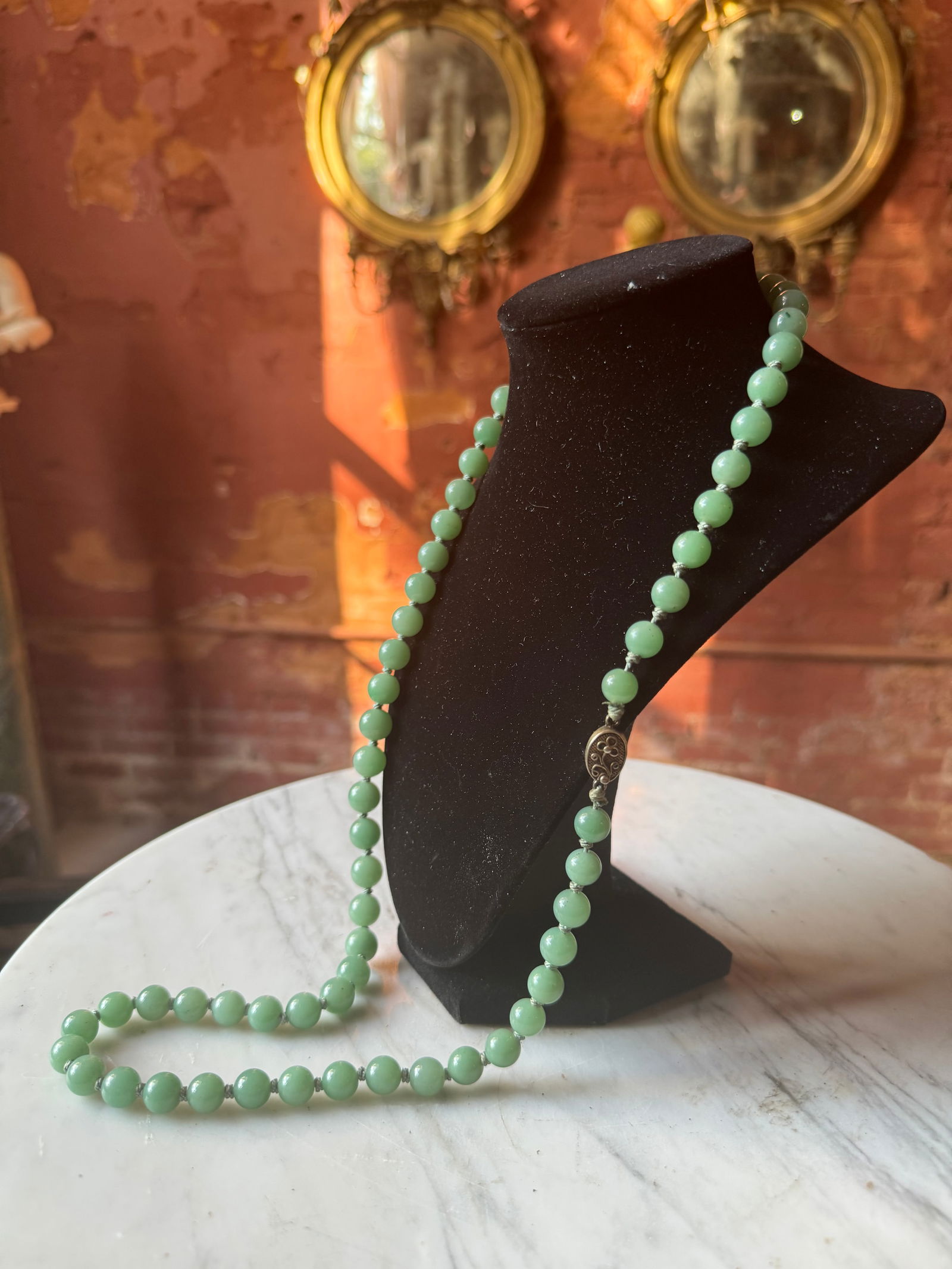 Late Qing Dynasty Jade Necklace (1 of 2)