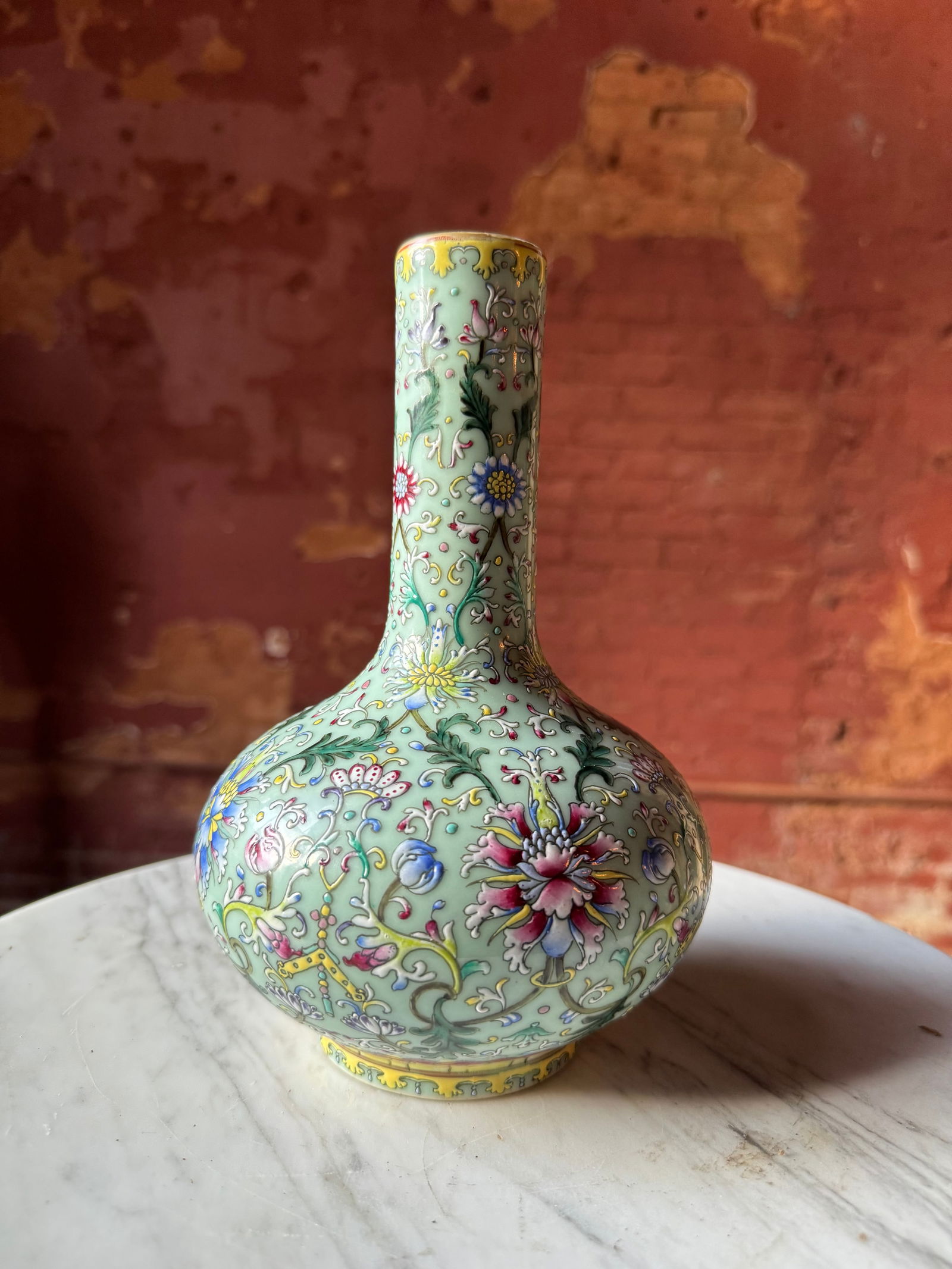 Beautiful Chinese Republic period Vase (1 of 4)