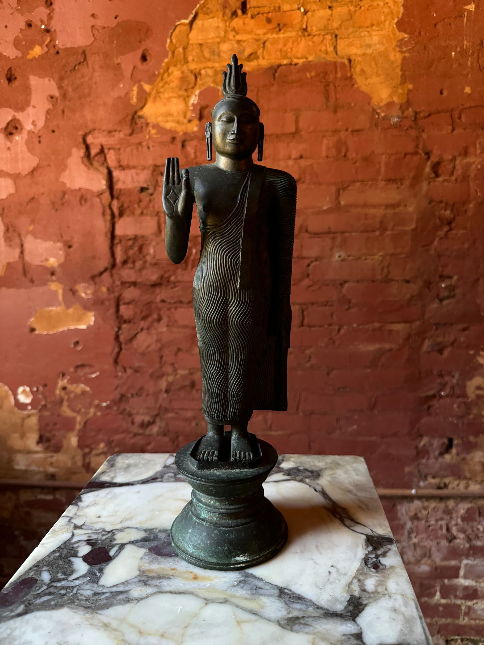 Antique Sri Lankan Bronze Buddha 18th century Qing dynasty (1 of 5)