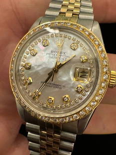 Vintage Men’s 36mm Rolex MOP dial with diamonds: Fine vintage Men’s 36mm Rolex w/MOP dial with diamond bezel with string diamond dial. Needs a spring to be replaced. (Note to buyers: this lot will require a wire transfer payment. We do not accept
