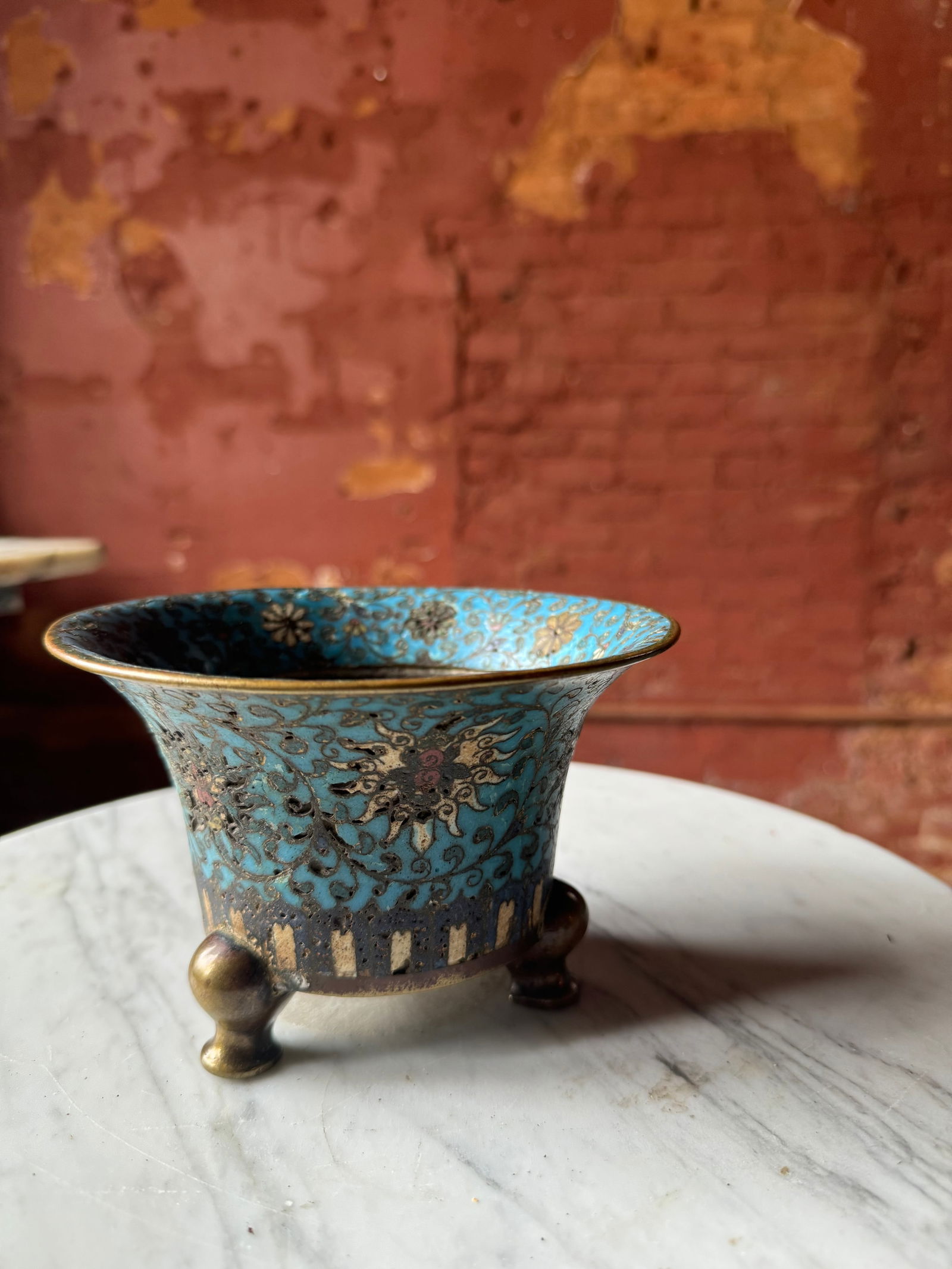 Fine Ming Dynasty Cloisonné vase (1 of 7)