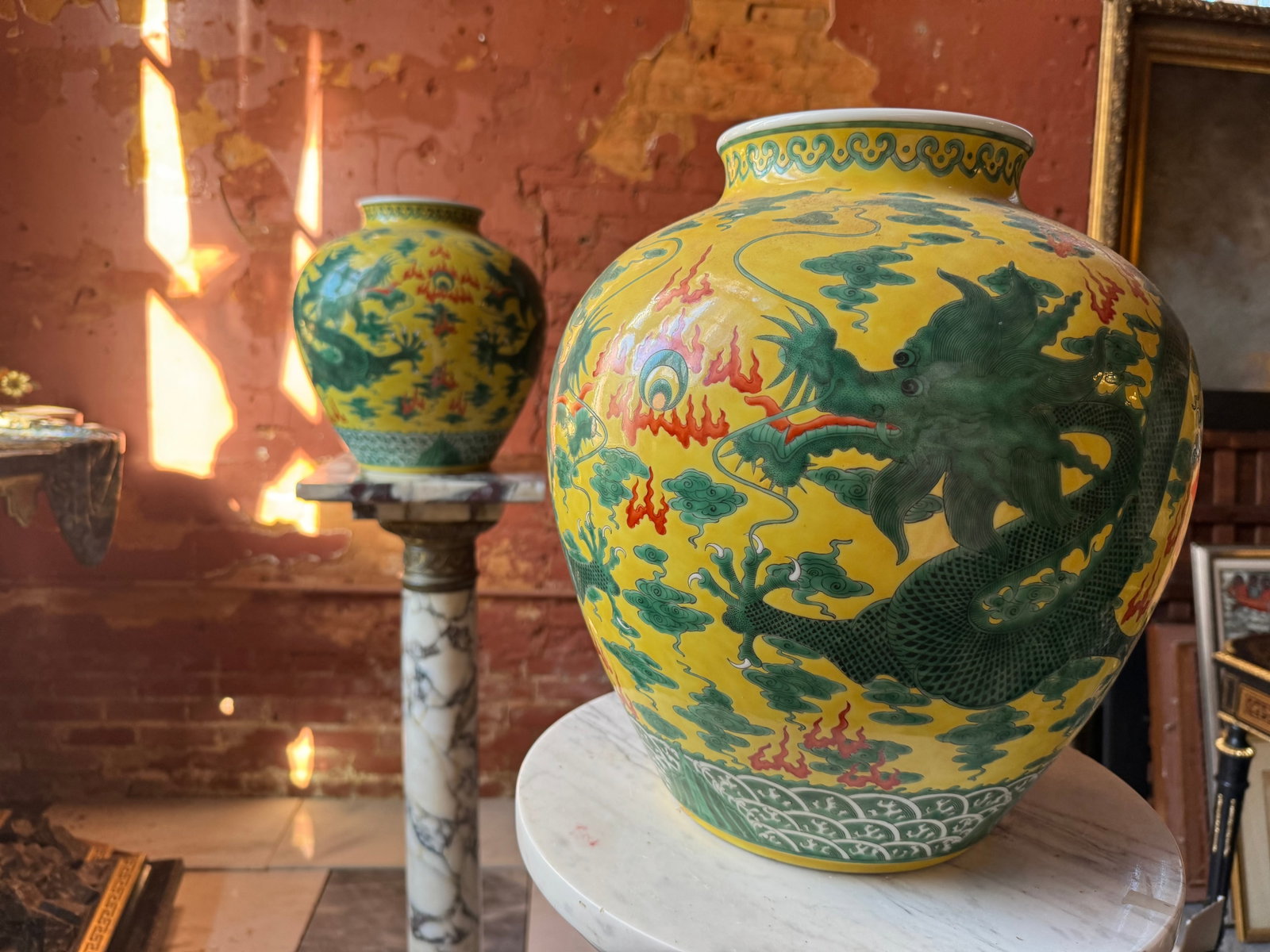 Fine pair of Qing Dynasty Porcelain Dragon vases: Fine pair of Qing dynasty dragon vases. Superb painting throughout. From a fine south Florida estate