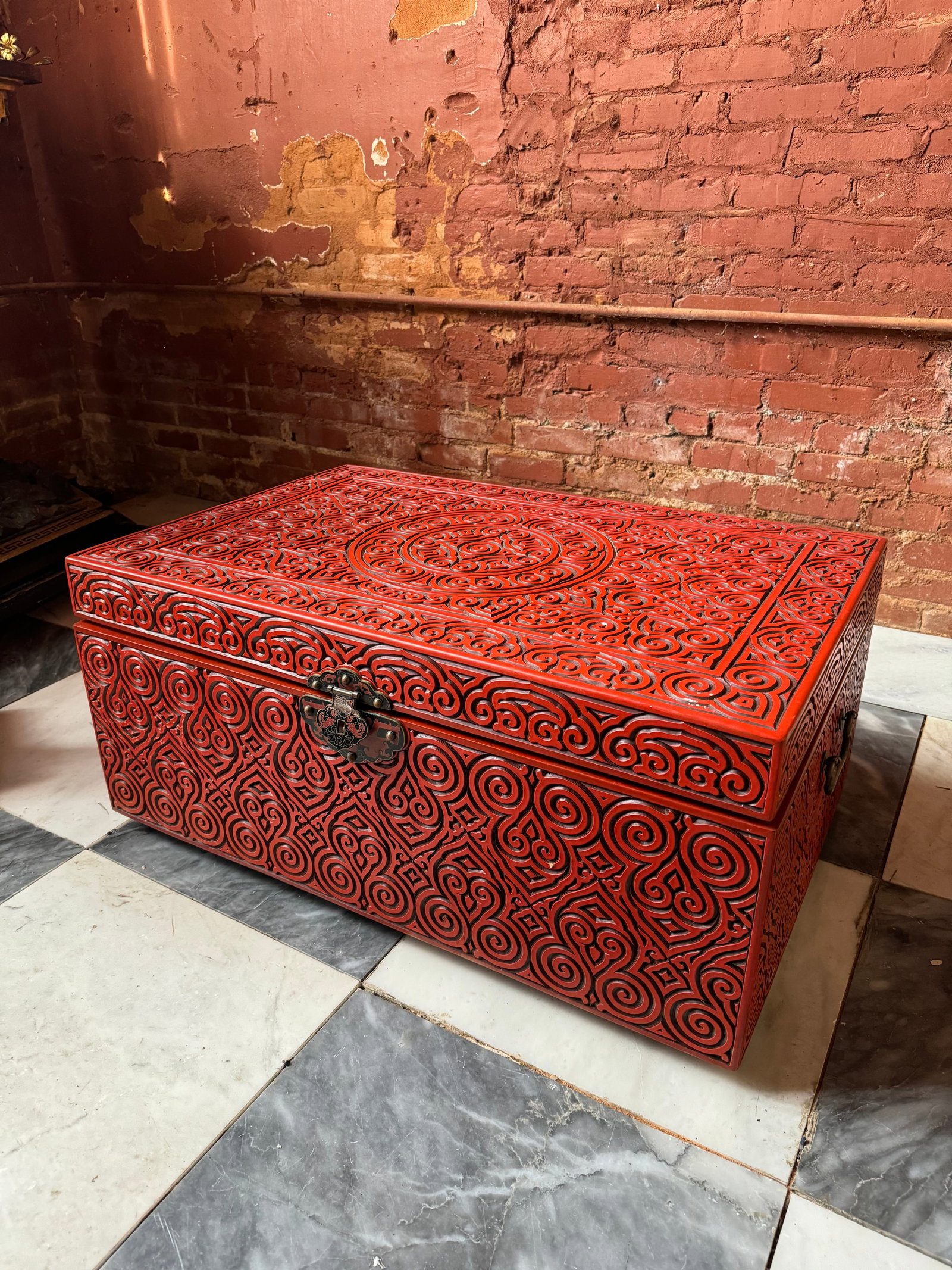 Qing dynasty Cinnabar Trunk: Beautiful Qing dynasty cinnabar trunk. Age expected ware. From a prominent New York City estate.
