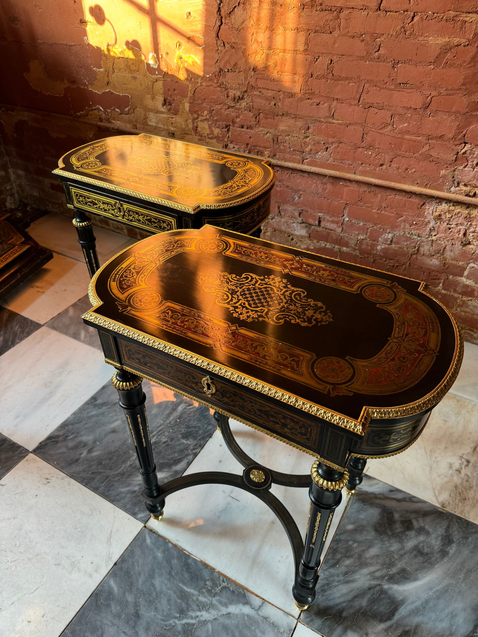 Pair of fine Boulle inlaid tables (1 of 5)