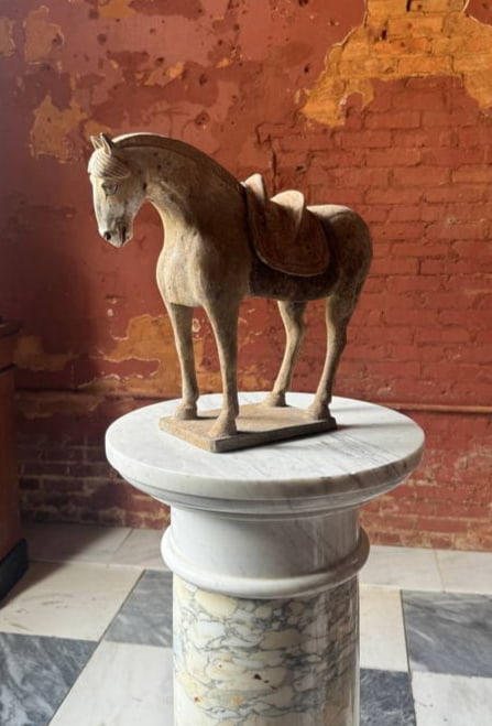 Rare Chinese Han Or Tang Dynasty terracotta Horse: Rare Chinese terracotta Horse dating likely to the Han or Tang Dynasty. From an old NYC collection of mcNeil from the McNeil and Lair NewsHour