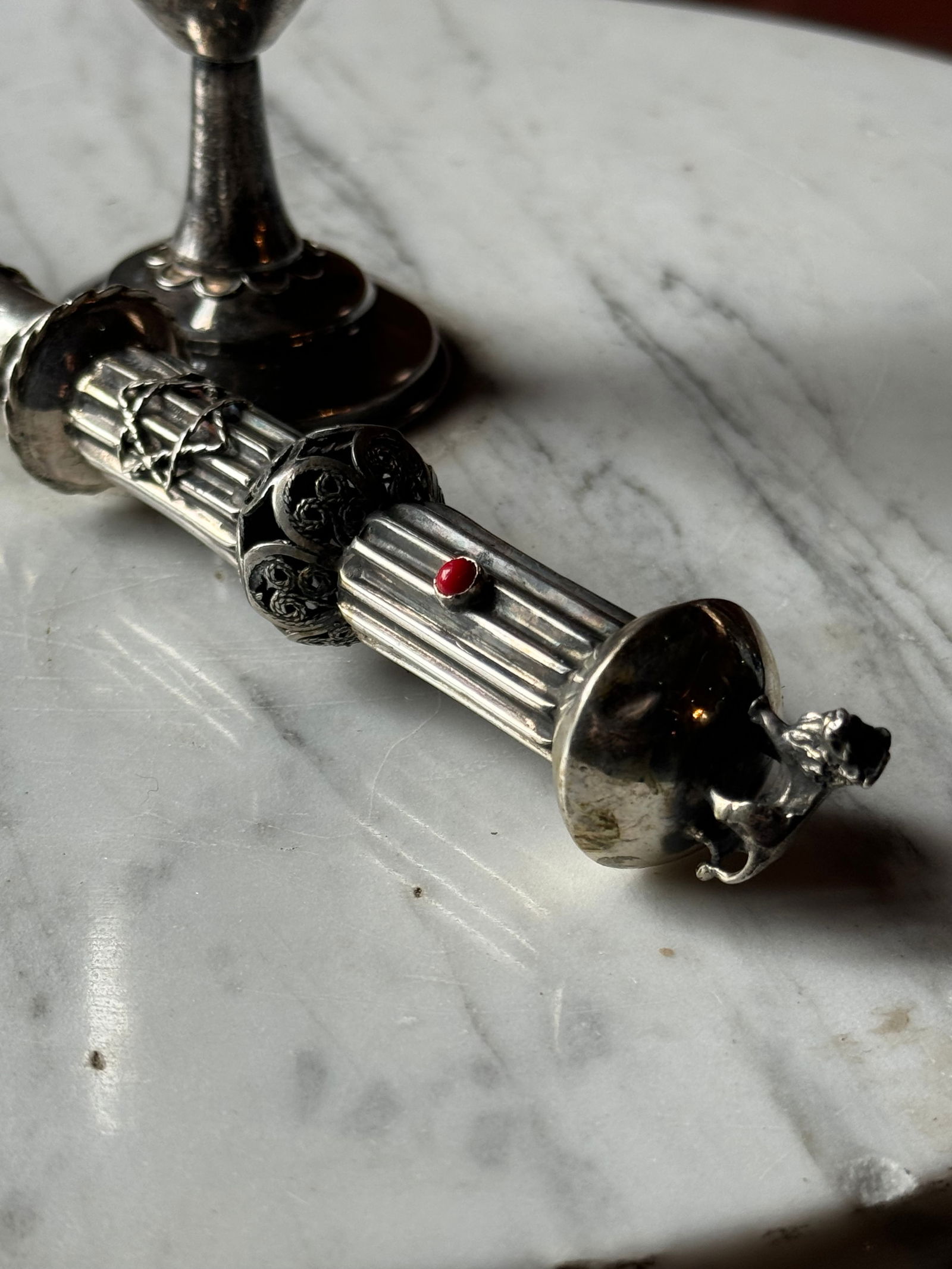 Fine Antique Judaica Torah pointer Sterling Silver (1 of 7)