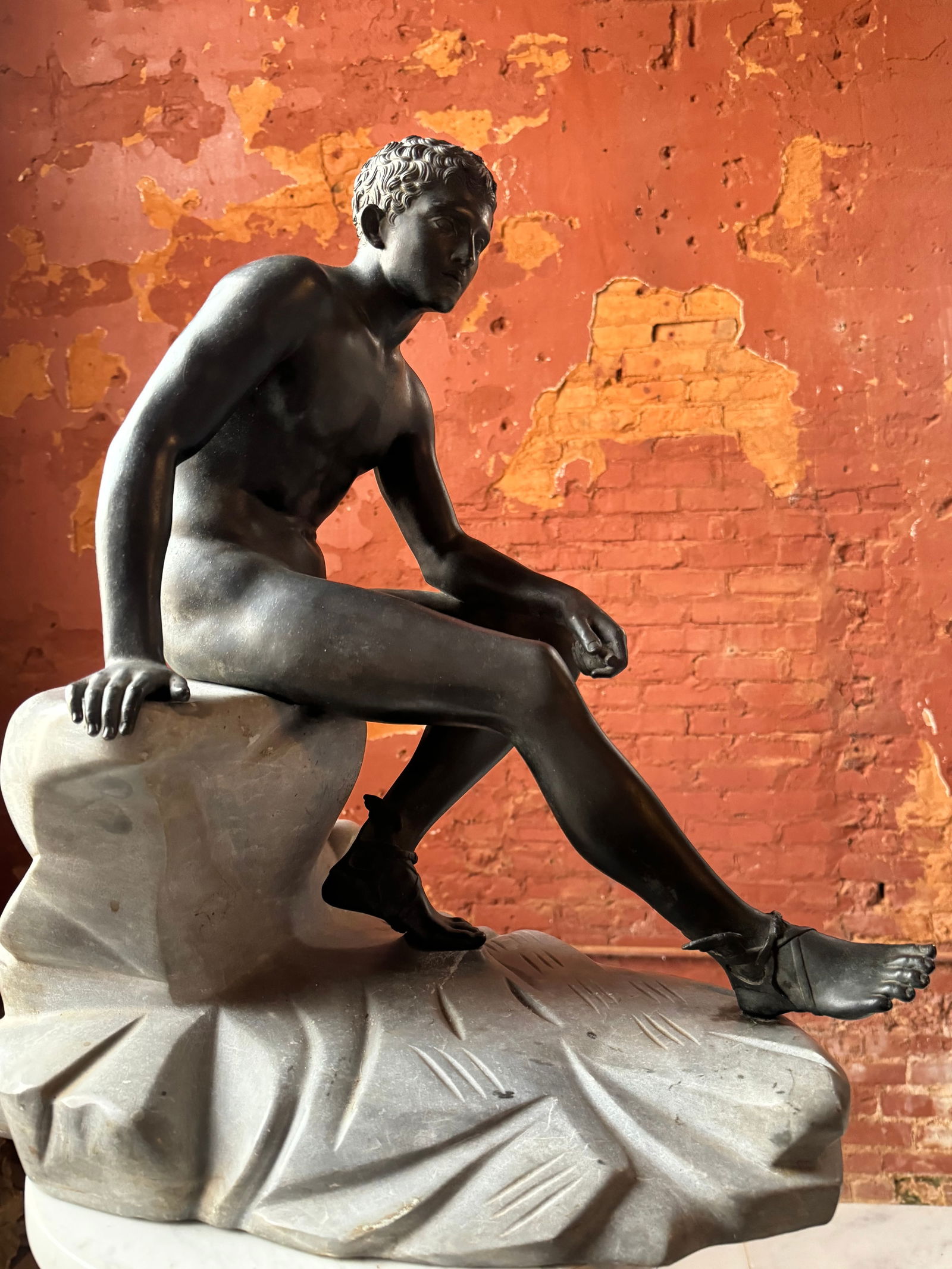 Large Grand Tour Neoclassical Bronze Male Nude 19th century: Exquisite large, neoclassical bronze male nude. Grand tour period. 19th century. Possibly Tarazi foundry. Rome. From a prominent Palm Beach estate.
