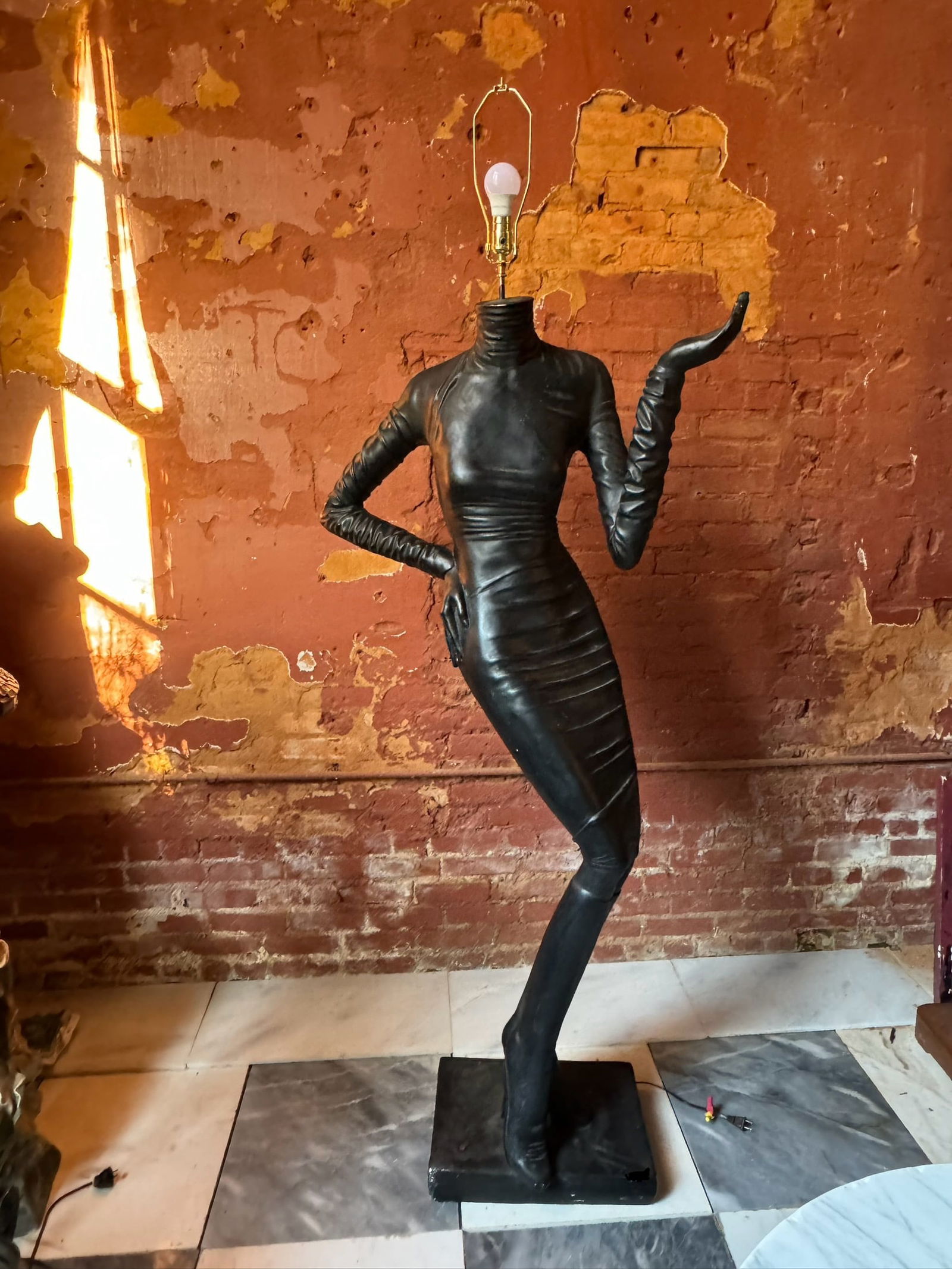 Amazing Mid Century Modern Floor Lamp 1970’s-80’s: Chic vintage floor lamp. Likely Italian. From a New York socialite’s estate. Additional images to be uploaded with shade as well as measurements.