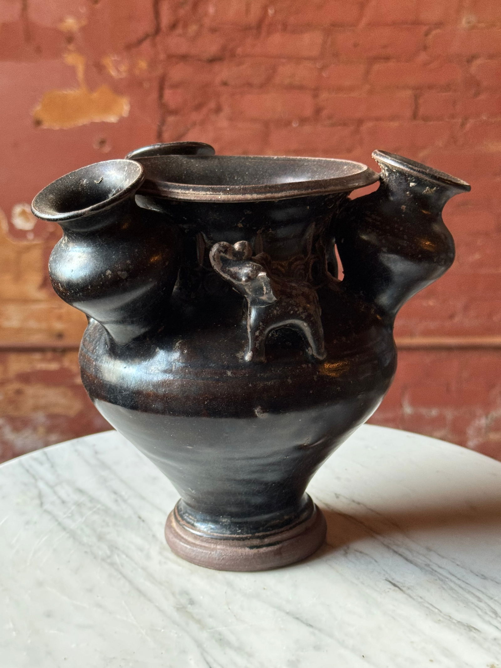 Antique Chinese early Vase (1 of 6)