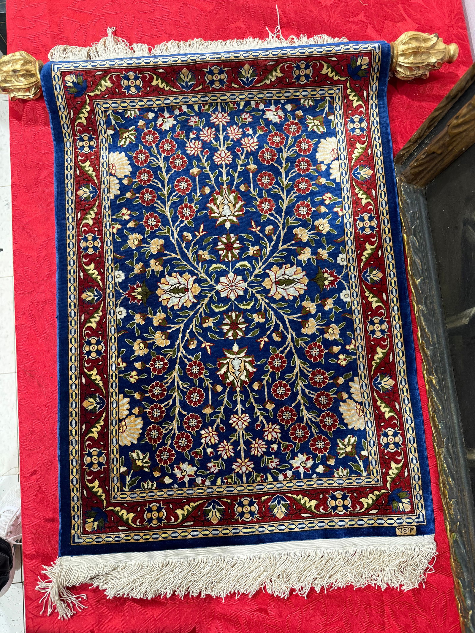Fine Turkish silk rug Hereke (1 of 4)