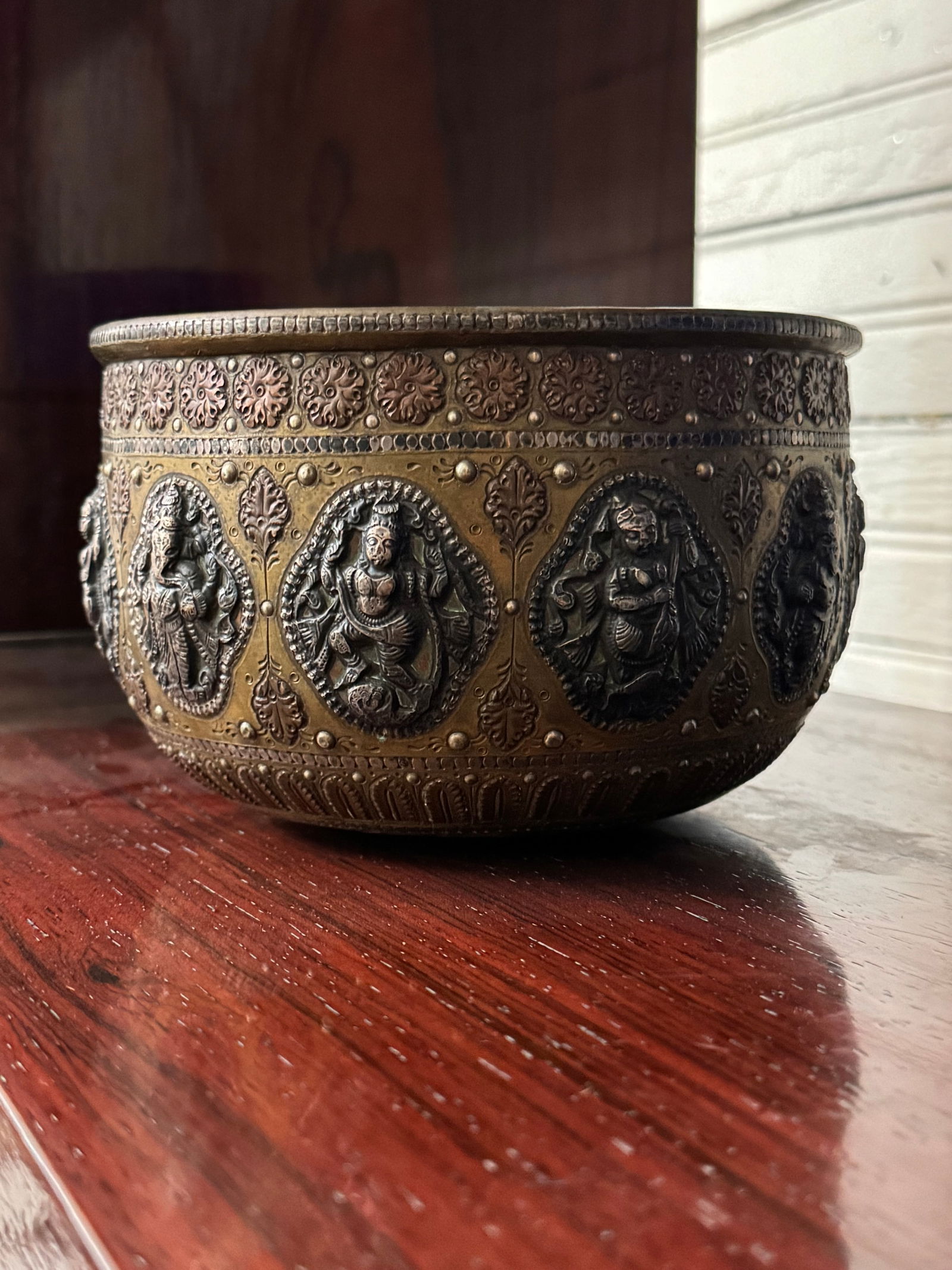 Antique Indian Ritual Bowl Silver Inlaid (1 of 4)