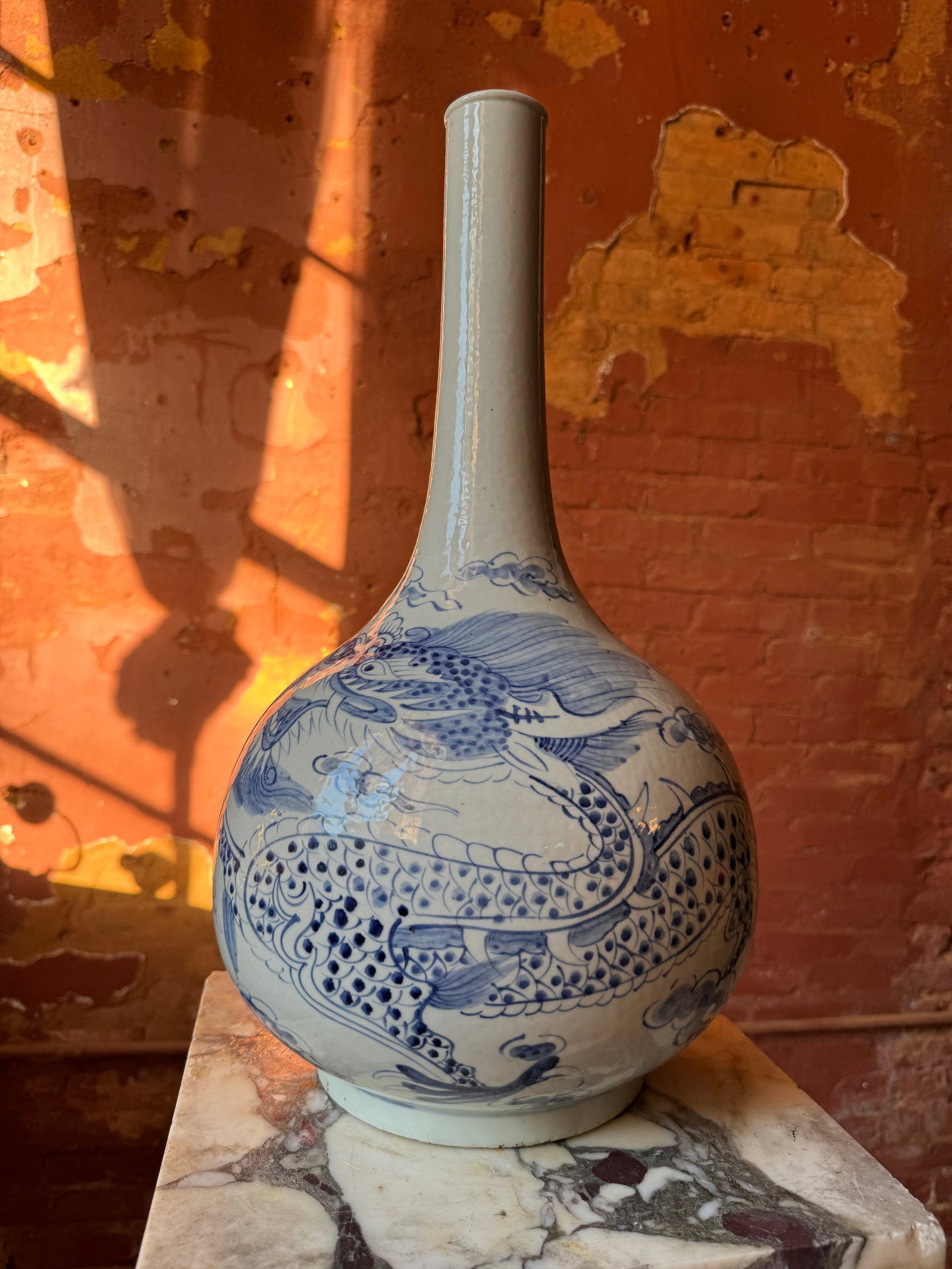 Fine Joseon Dynasty Korean Vase: Fine 18th/19th century Korean Joseon Dynasty Bottle Form Vase. Featuring a dragon.A beautiful example