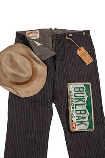 3/pc INDIANA JEANS COLLECTION: Signed trail worn hat w/quote blue blanket â€œIndiana jeans' Jeans” + Custom Buckleback license plate.Condition see Photos Hat7-7.15 hat size 15”x12” brim size plate 12”