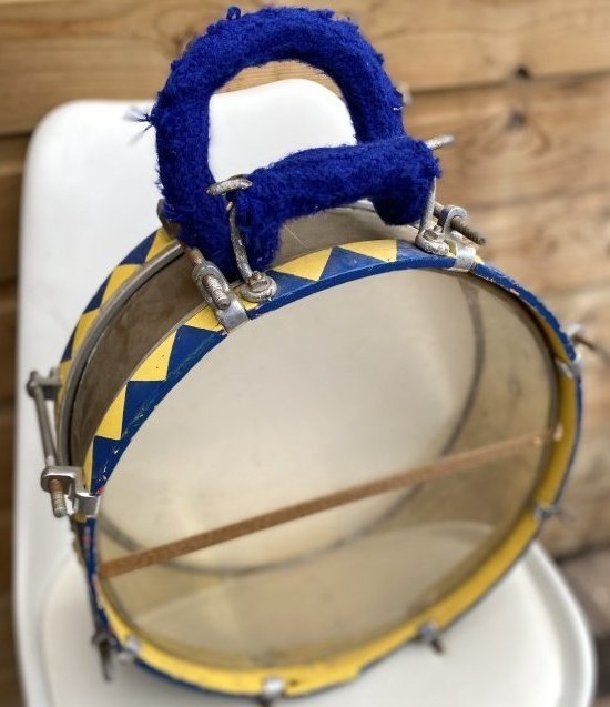 HITLER YOUTH DRUM NAZI WWII: This is a repainted original "Hitler-Jugend" drum without the sticks.As can be seen in the photo, the original red and white paint can still be seen.This was done because they were often used after th