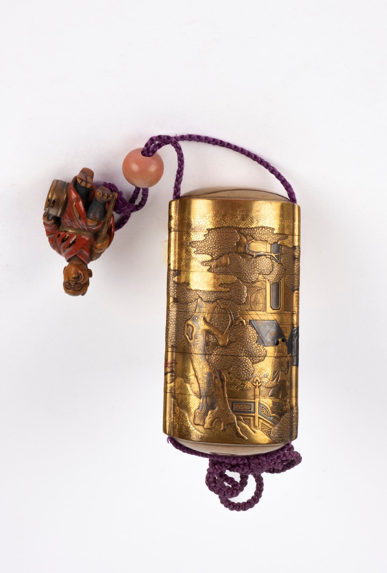 ☼A GILT LACQUERED INRO, Japan, 19th century (1 of 1)