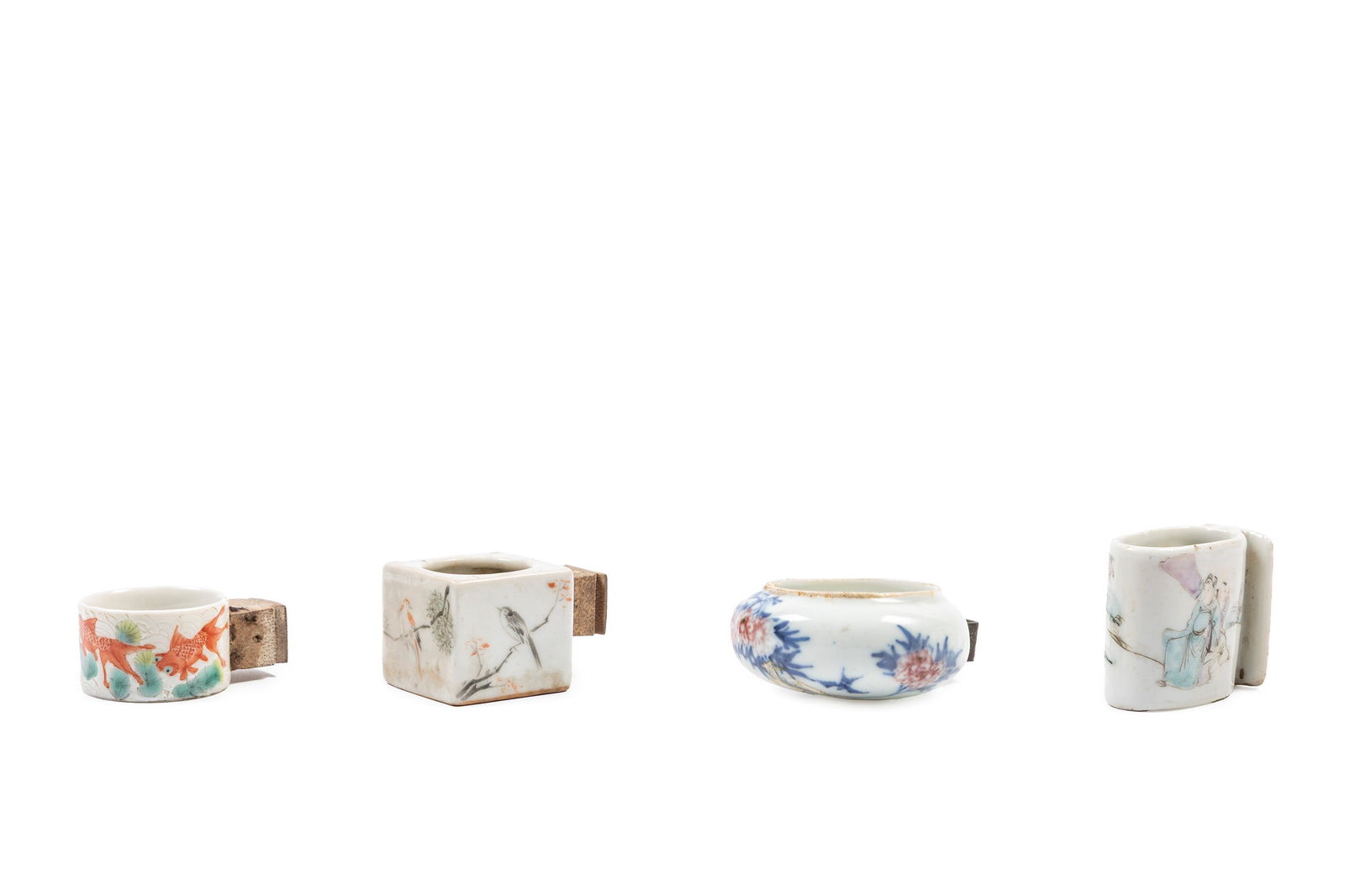 FOUR FAMILLE ROSE PORCELAIN WATER CONTAINERS 
China, early 20th century (1 of 3)