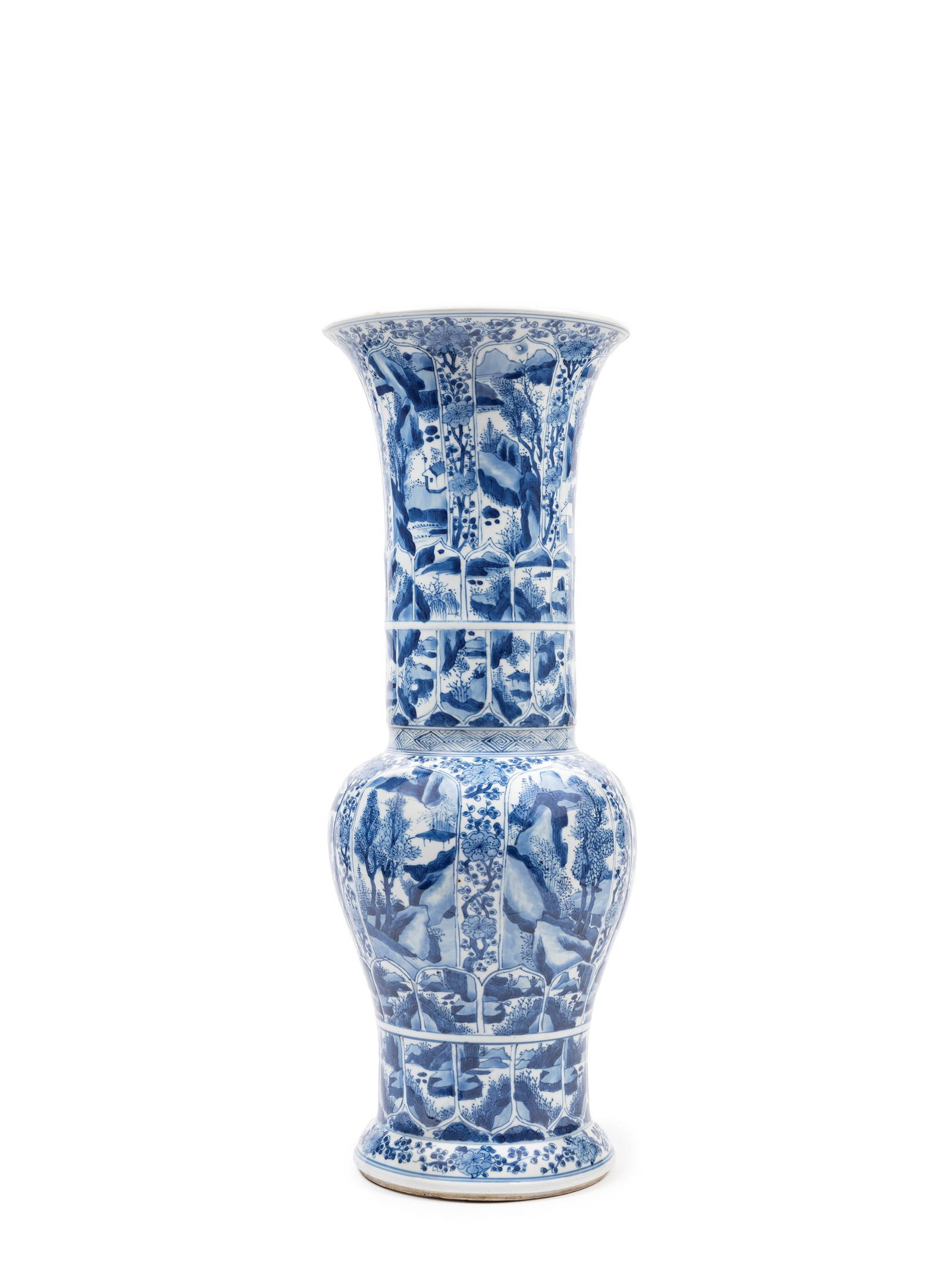 A BLUE AND WHITE 'YENYEN' PORCELAIN VASE, China, Qing dynasty, Kangxi period (1661-1722)