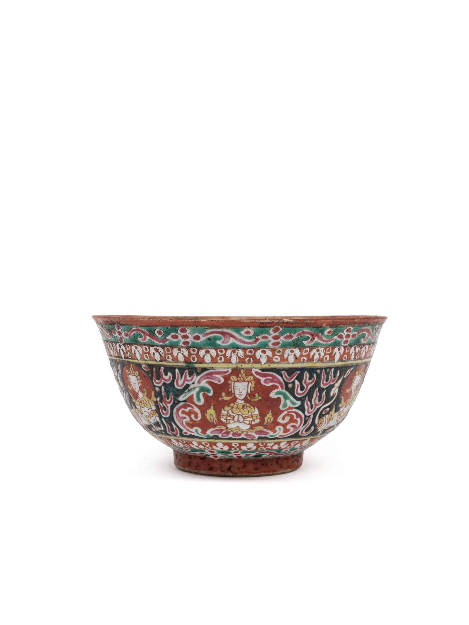 A 'BENJARONG' 'BODHISATTVA' EXPORT PORCELAIN BOWL, China for the Kingdom of Siam, 19th century