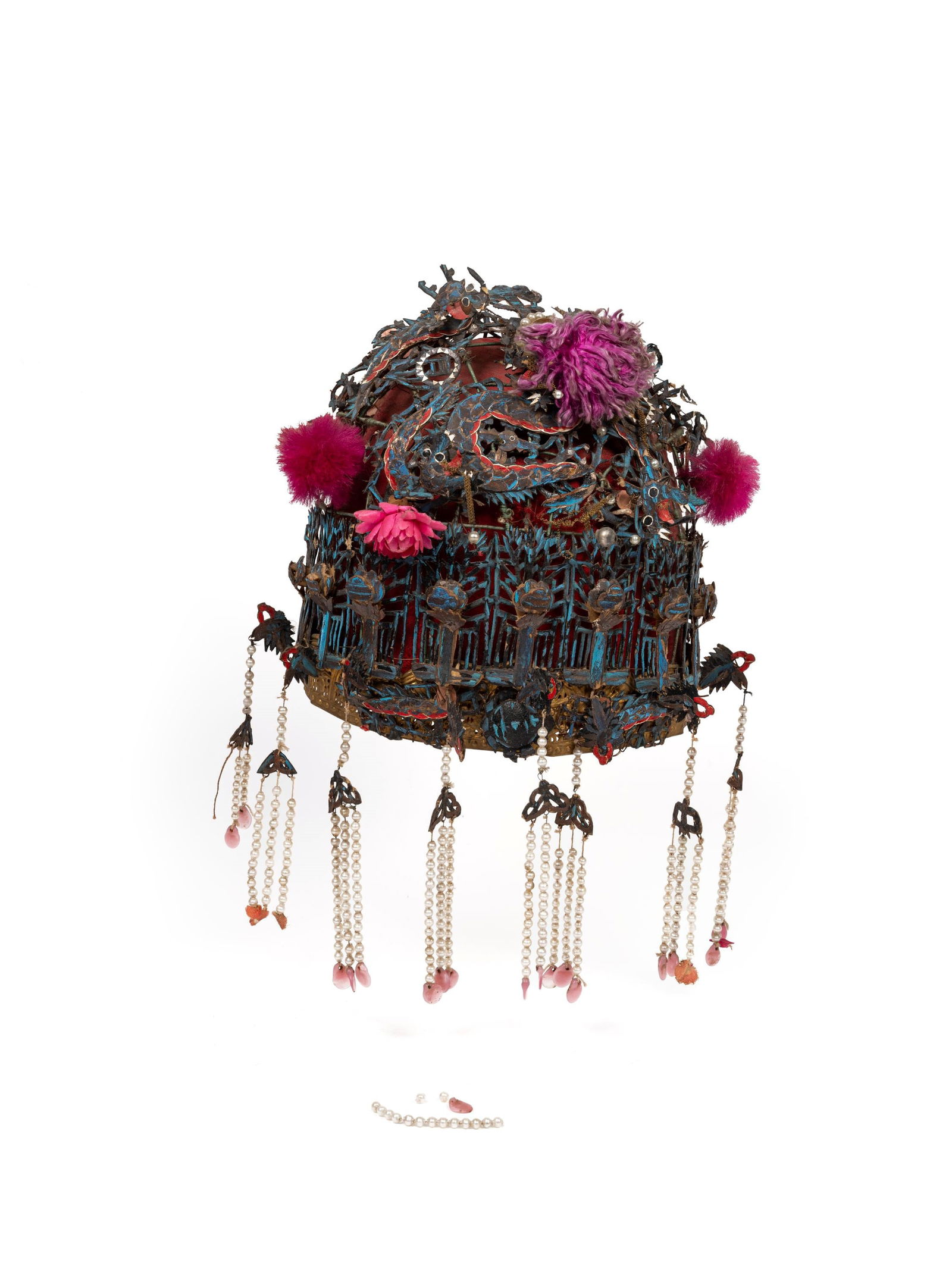 A METAL AND KINGFISHER FEATHERS HEADDRESS, China, Qing dynasty, 19th century (1 of 3)