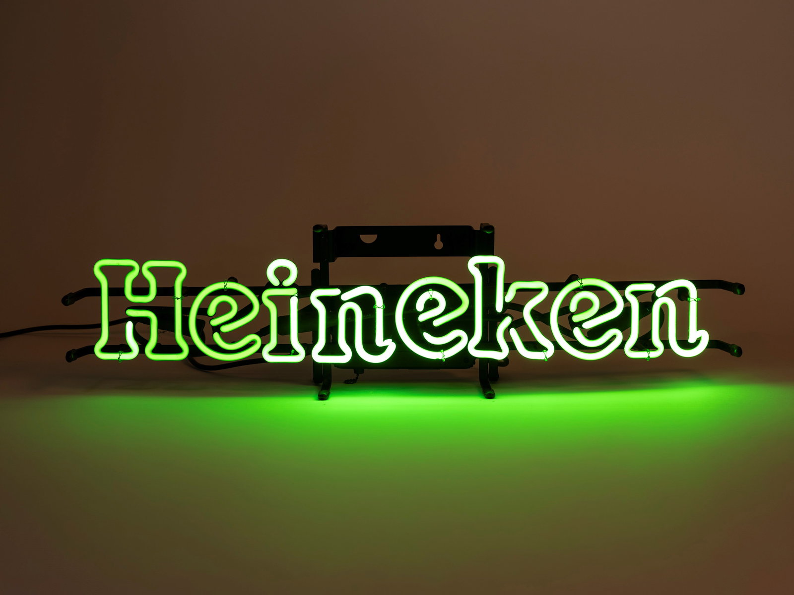HEINEKEN NEON SIGN, (1 of 1)