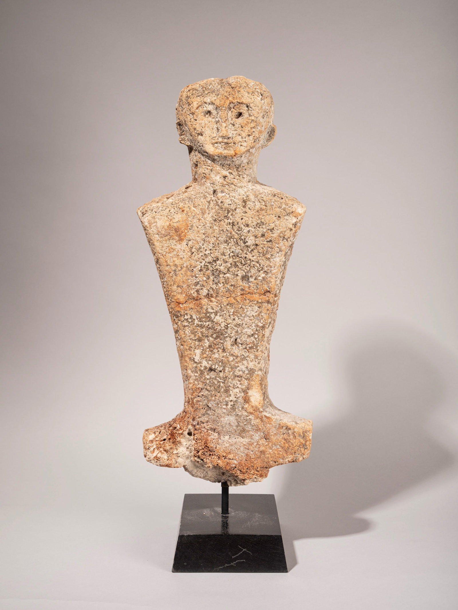 ANCIENT STATUE IN CORAL STONE (LAKE SEDIMENT), Central Sulawesi (1 of 2)