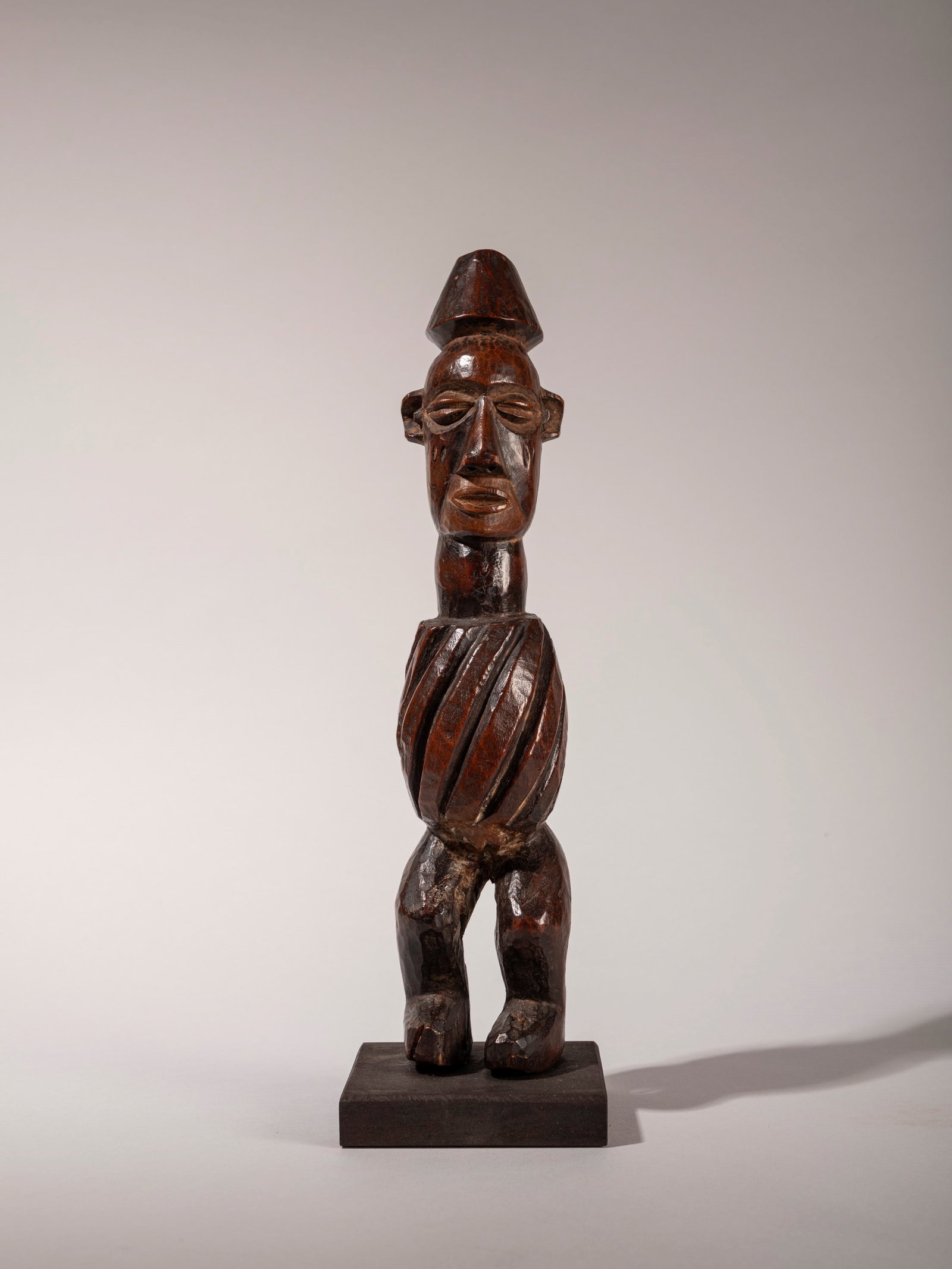 YAKA IDOL, Congo, mid-20th century (1 of 2)