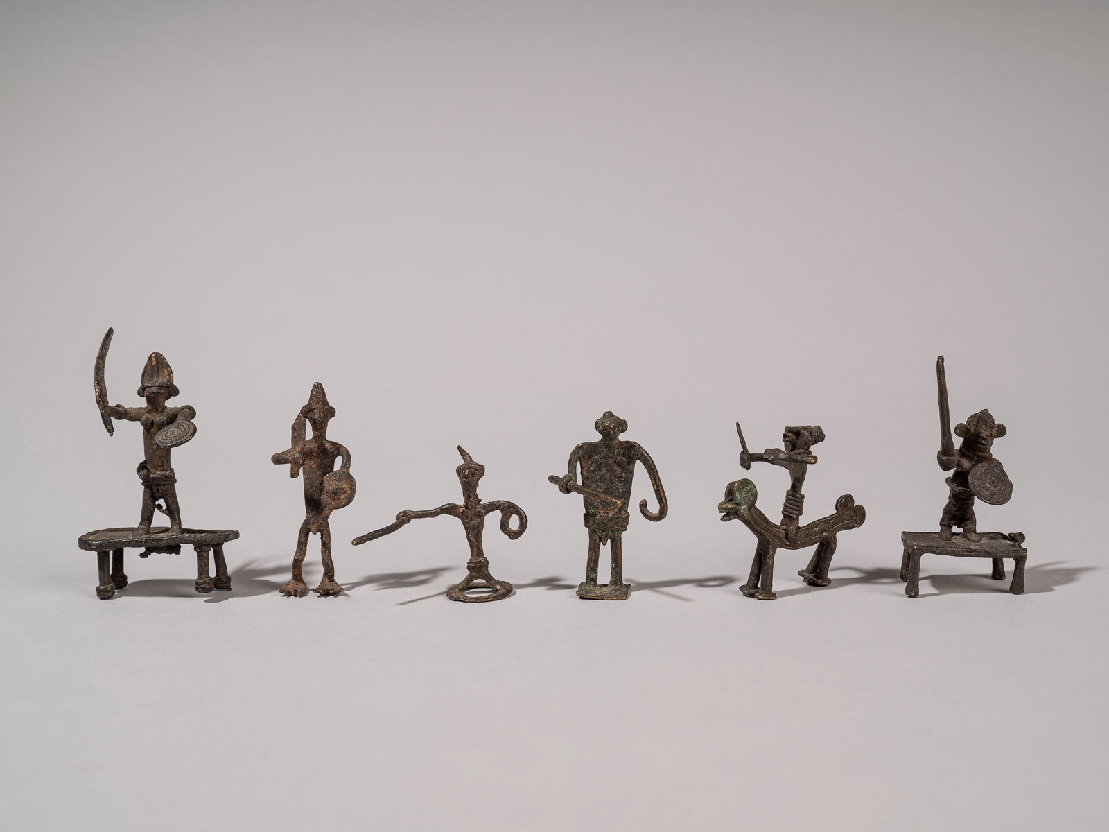 A LOT COMPRISING SIX BRONZE FIGURES, South India, 19th/20th century: h max cm 7 Provenance: Renzo Freschi Collection, Milan.