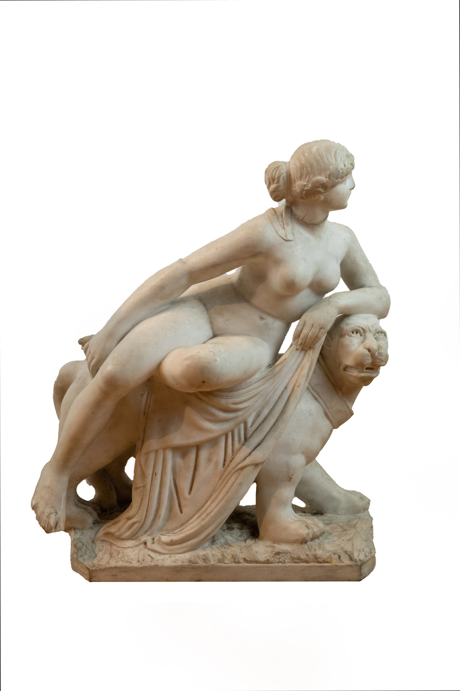 °MARBLE SCULPTURE DEPICTING ARIADNE AND THE PANTHER, 19th century: h cm 43 x l cm 34 x p cm 17 After a marble model executed by the German sculptor Johann Heinrich Dannecker between 1803 and 1814, now in the Liebieghaus Museum, Frankfurt am Main.