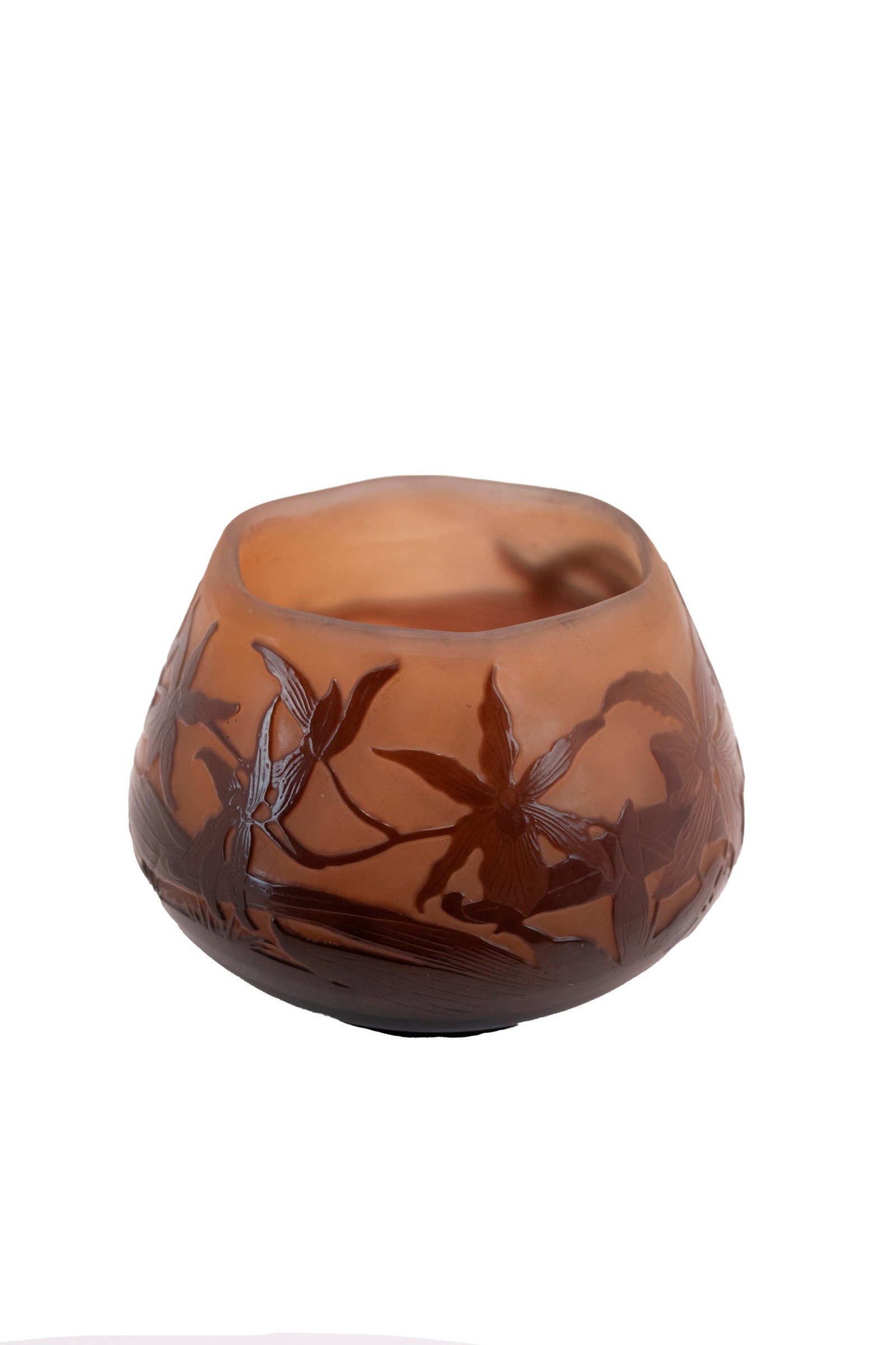 °GLASS PASTE VASE, 19th century: h cm 9,5 x d cm 12,5 Acid-etched relief decoration with floral motifs. Signed on the body Gallé.