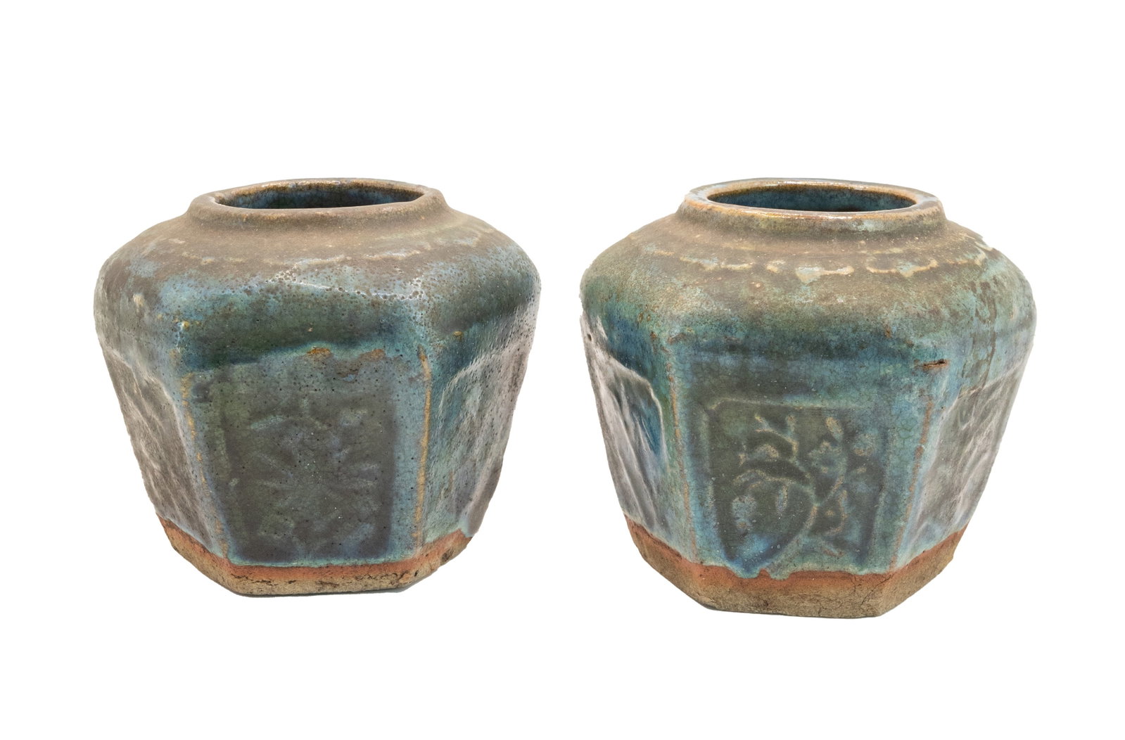 °A PAIR OF GLAZED TERRACOTTA VASETS, China, 19th century: h cm 9,5 x l cm 11,5 China, 19th century