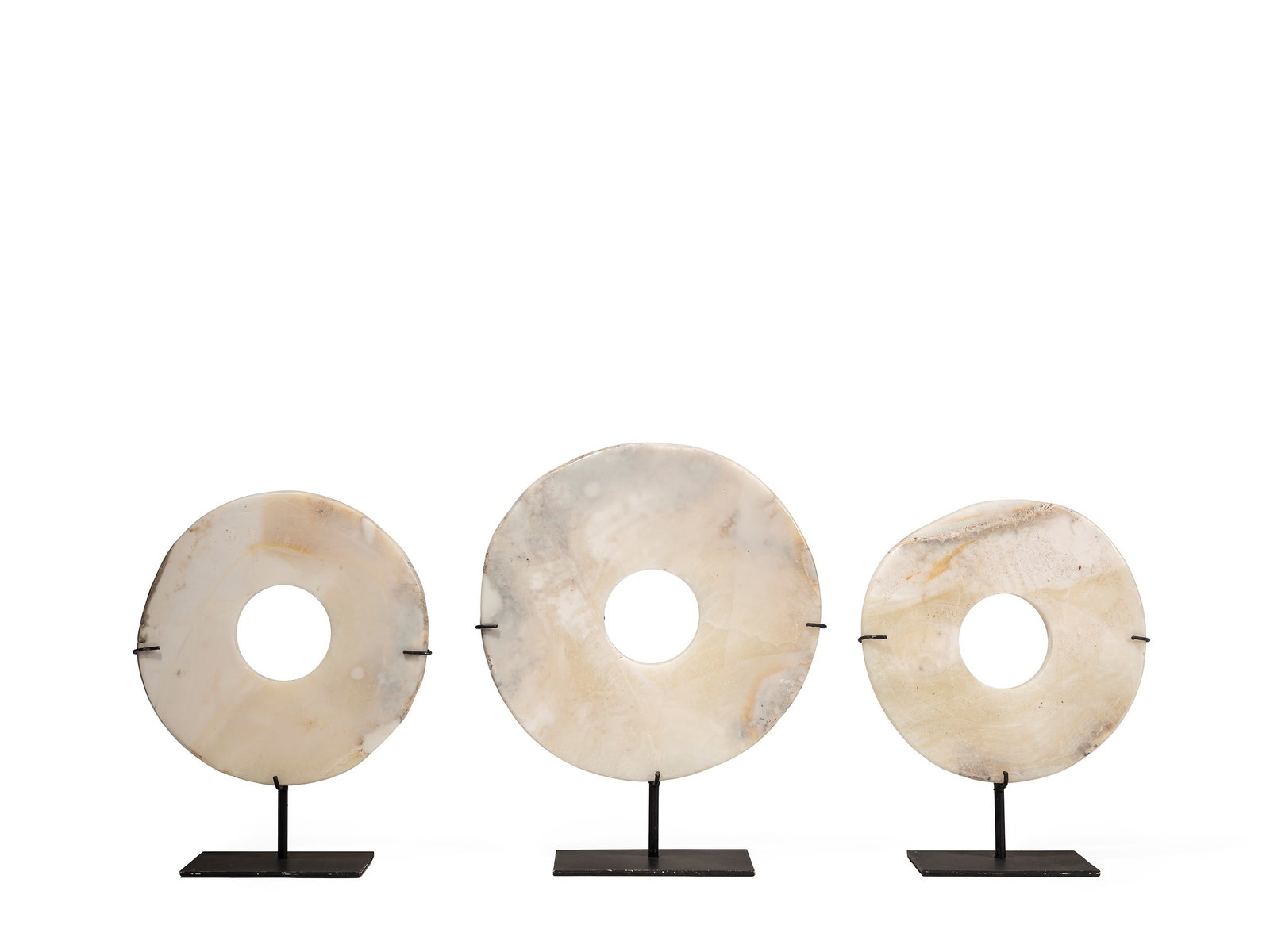 °A LOT COMPRISING THREE ALABASTER RINGS, Indonesia, 20th century (1 of 1)