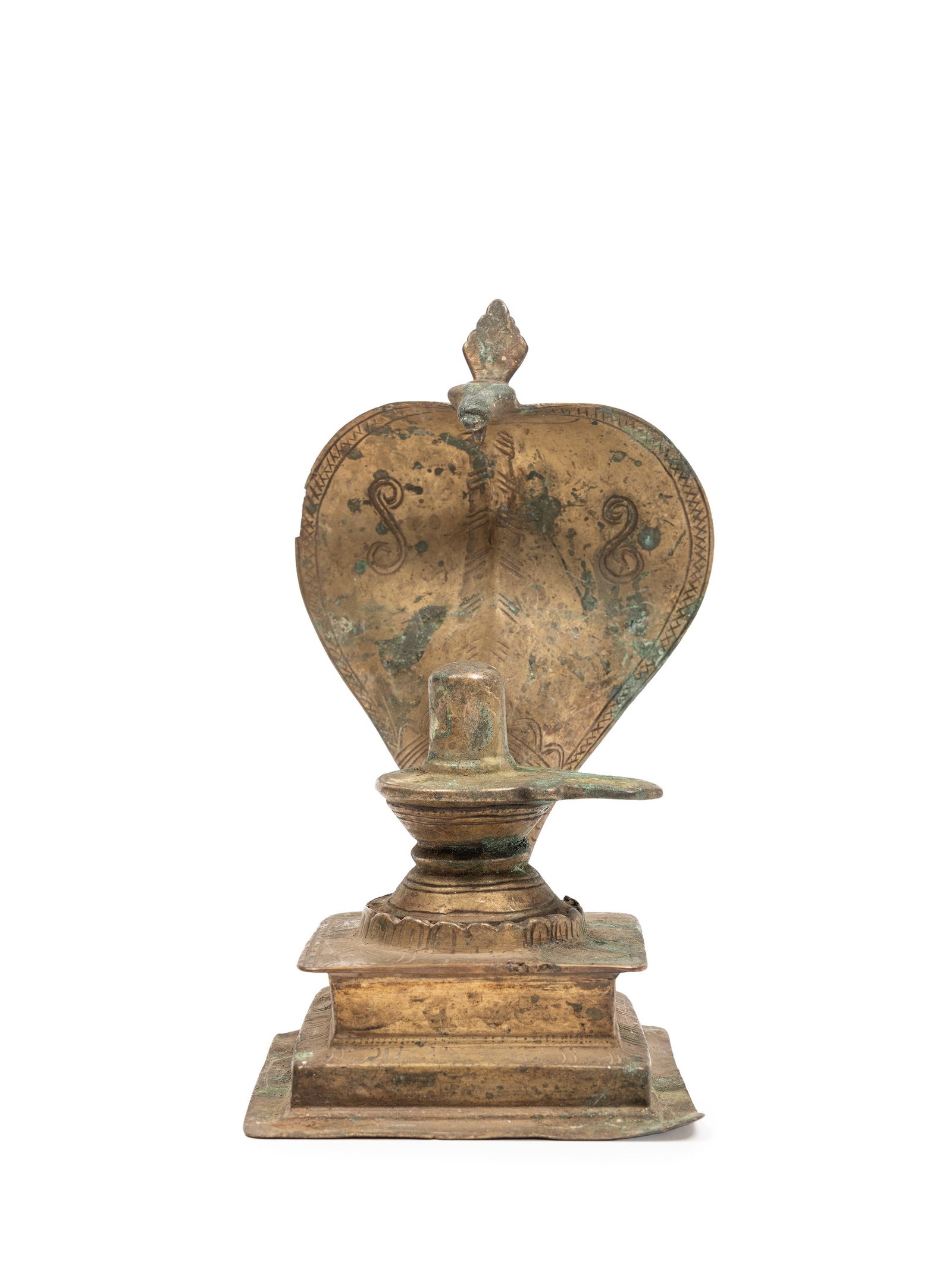 A COBRA NAGA WITH LINGAM, India, 19th century: h cm 18 In bronze alloy.
