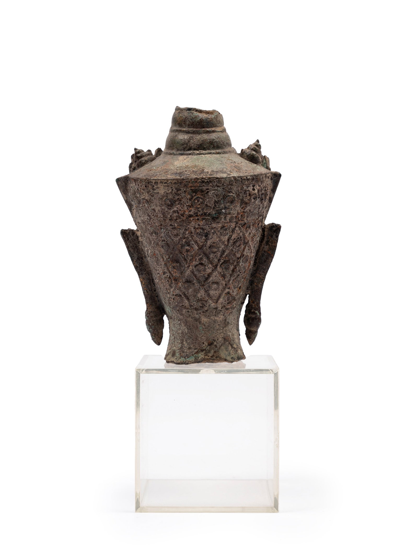 A BRONZE HEAD OF BUDDHA SHAKYAMUNI, Thailand, 17th / 18th century: h cm 12,5 Provenance: from a private collection, Milan.