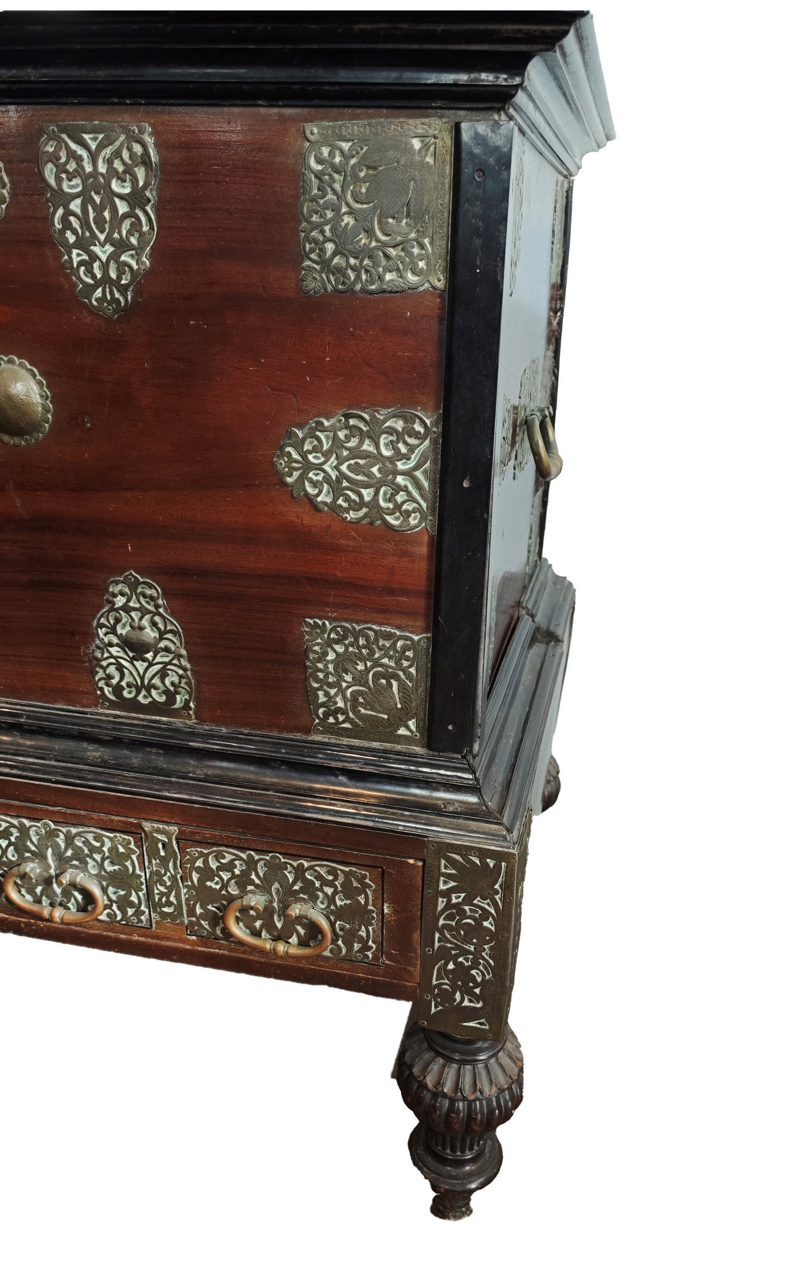 °A ORIENTAL CHEST (DUTCH COLONIES, SILON) FURNITURE PIECE,: h cm 102 x l cm 116,5 x p cm 68 h cm 102 x l cm 116,5 x p cm 68