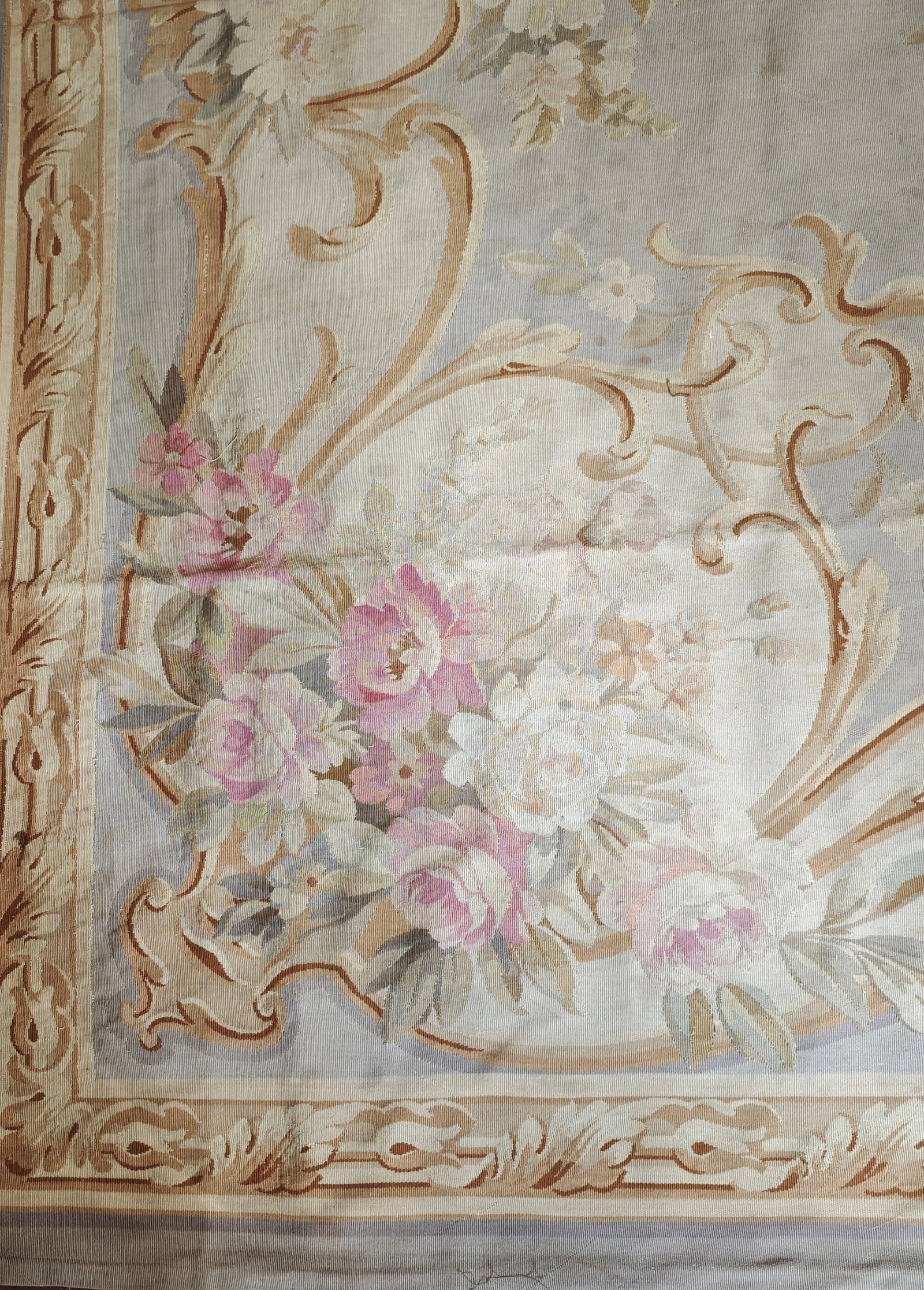 °AUBUSSON CARPET, - 3