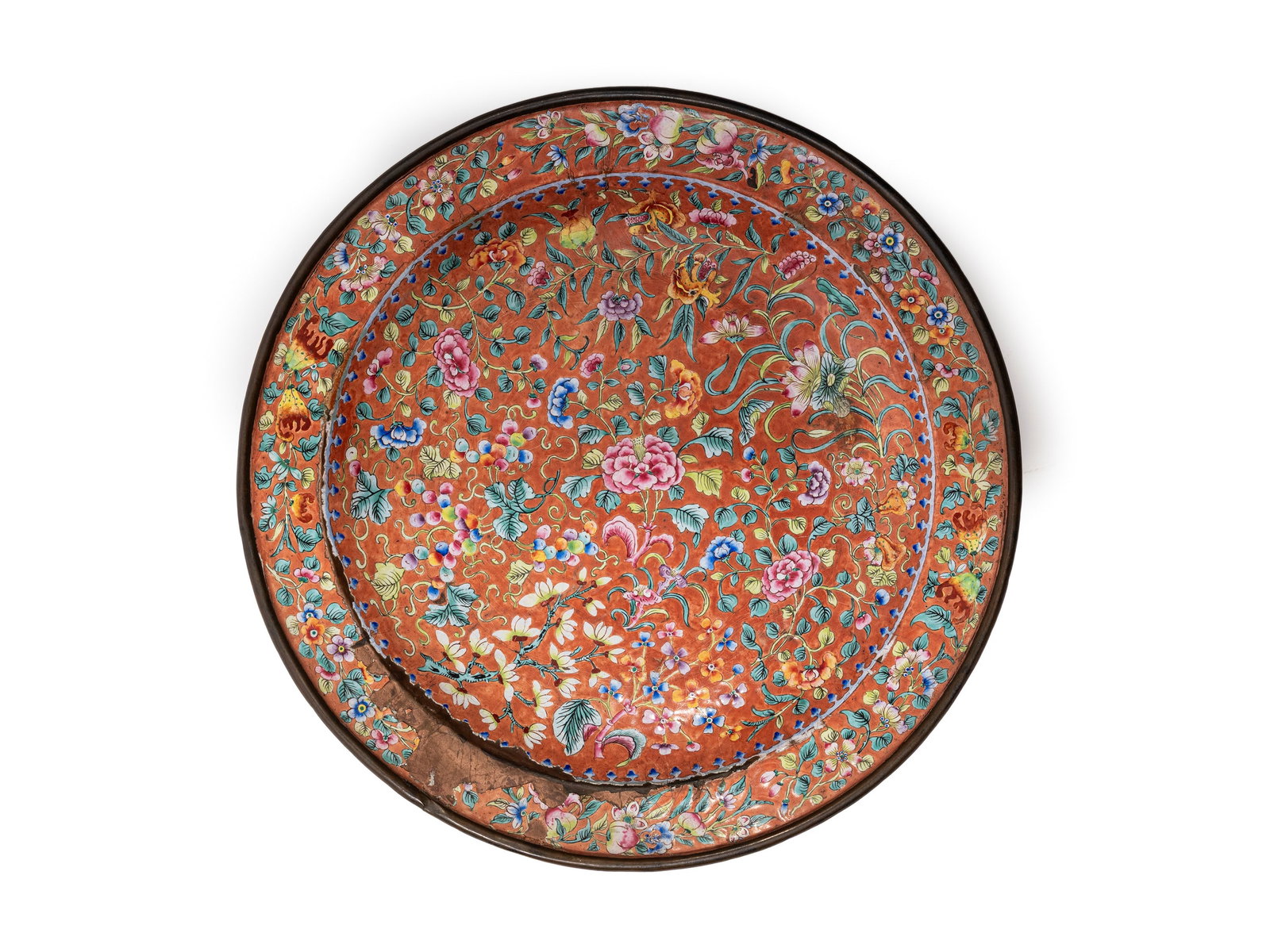AN ENAMEL ON COPPER DISH, China, Qing dynasty (1644-1911) (1 of 2)