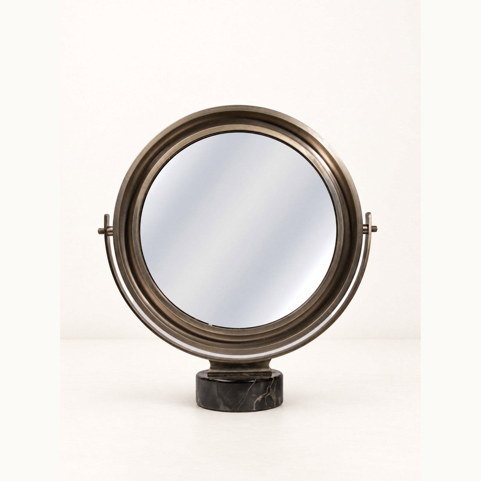 Sergio Mazza (Milano 1931), "NARCISO" TABLE MIRROR, Circa 1970: h cm 51 x d cm 46 Nickel-plated brass with a black Marquinia marble base, the Narciso model. Manufactured by Artemide, Italy.