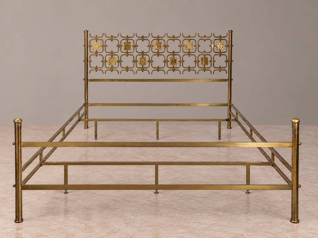 Osvaldo Borsani (Varedo 1917 - 1985), DOUBLE BED, circa 1958: l cm 204 x h cm 120 x w cm 175 Brass with decorative inserts on the headboard. Produced by Arredamenti Borsani, Varedo, Italy.