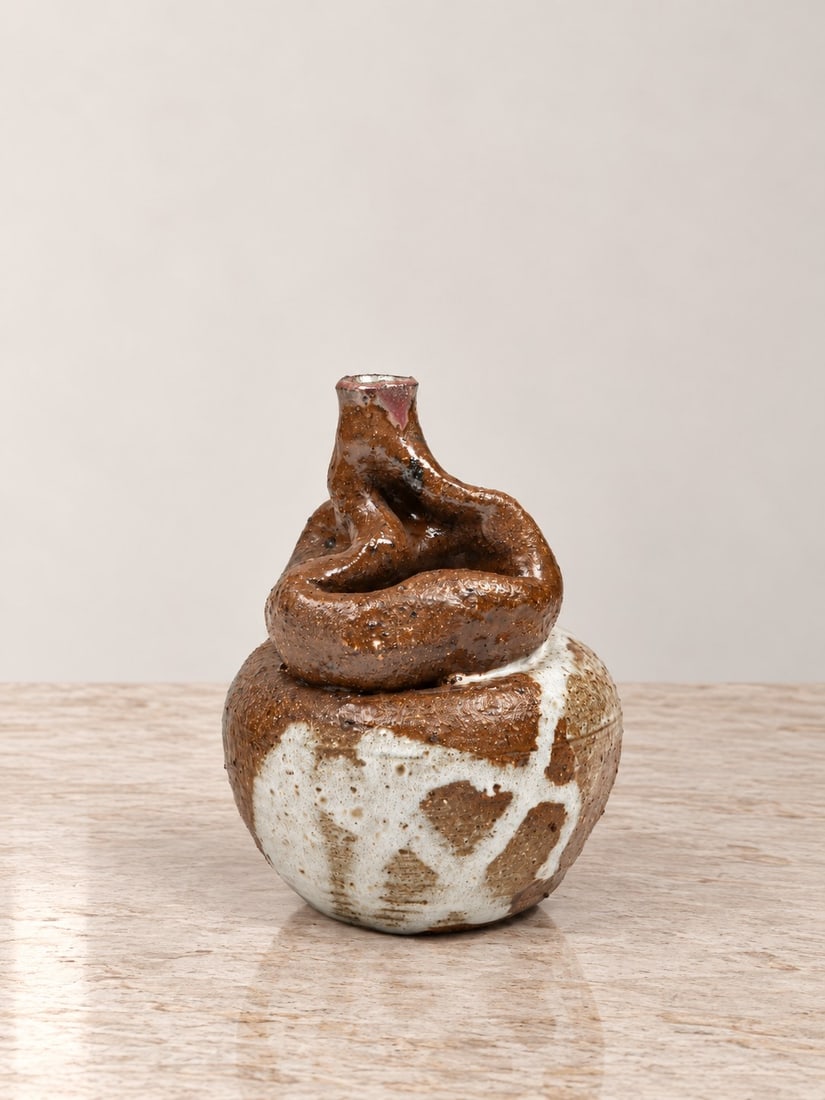 Salvatore Cipolla (Mirabella Imbaccari 1933 - 2006), BOTTLE-SHAPED VASE, circa 1970s (1 of 4)