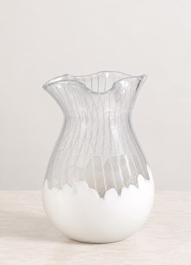 Luca Scacchetti & Afro Celotto, VASO, circa 2000s: h cm 32,5 x d cm 21 White and clear blown glass with filigree decoration. Signed to the underside: “Design Luca Scacchetti by Afro Murano”. Produced by Afro Murano, Italy.