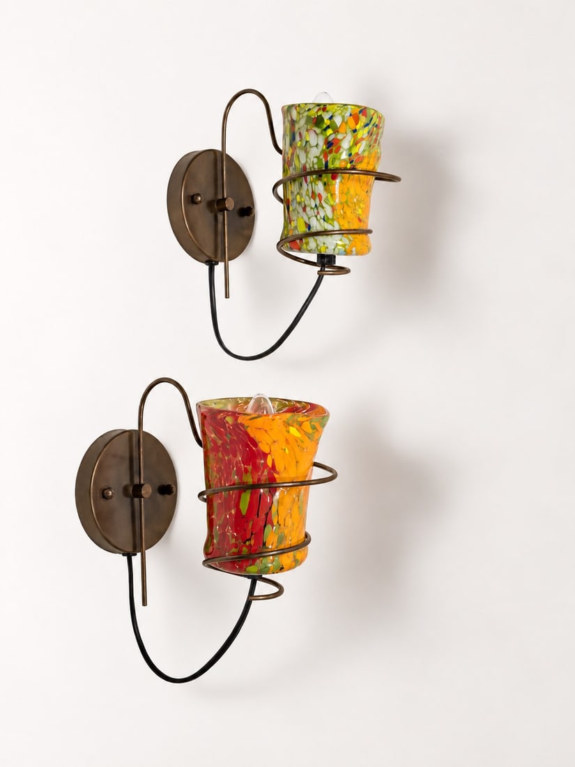 Barovier & Toso (Italia), GOTO DE FORNASA WALL LAMPS, circa 1990s: h cm 19 x w cm 20 Pair. Polychrome Murano glass and metal. Barovier & Toso production, Italy.